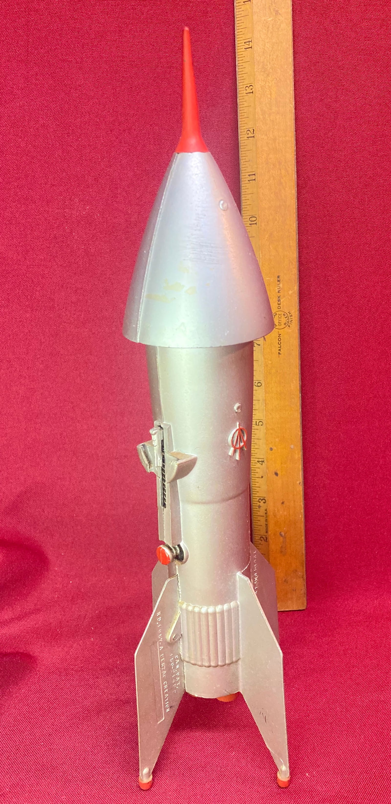 Rare 1957 Berzac Astro Rocket Bank Complete with Key (1 of 6)