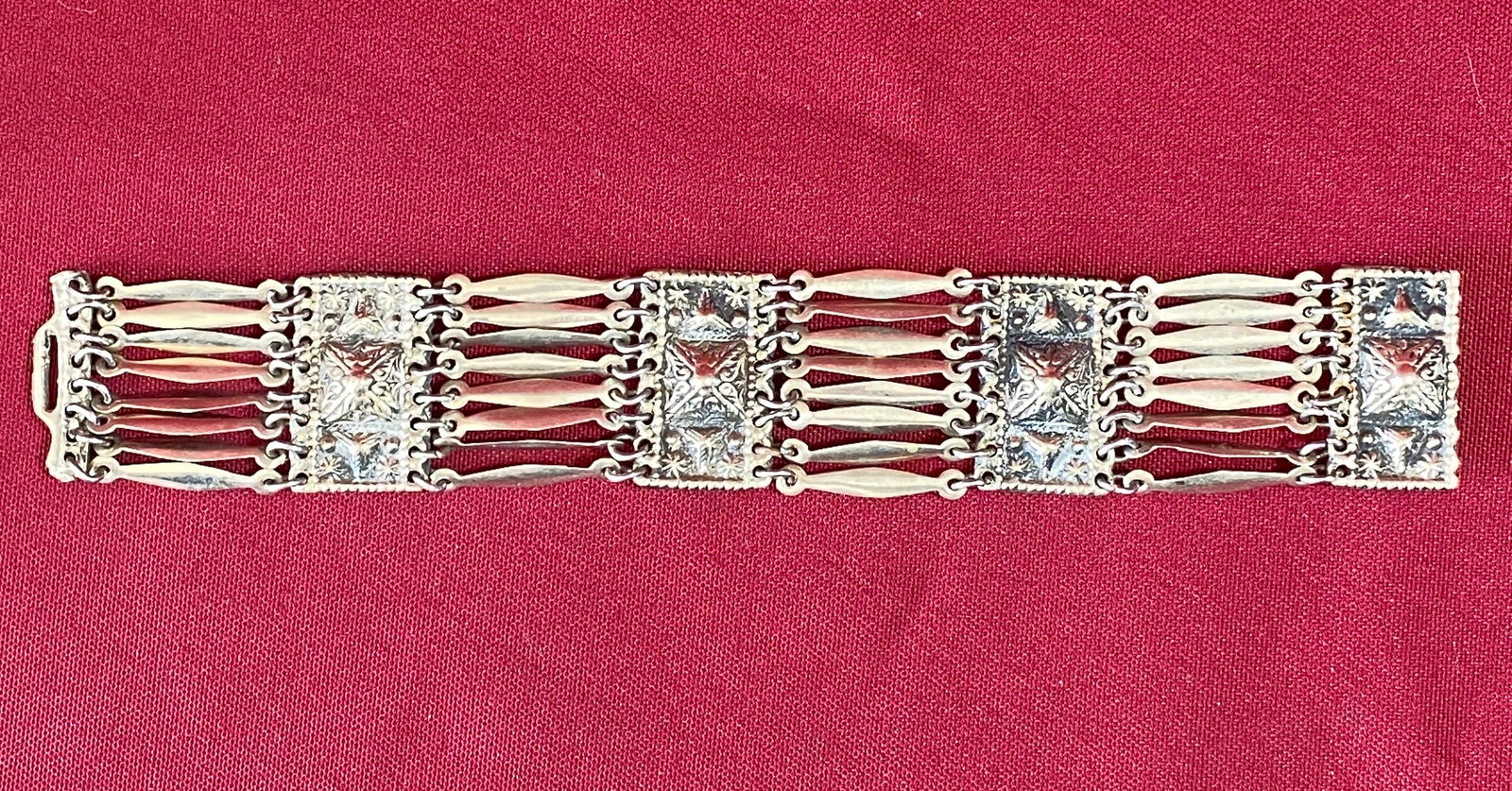 Vintage Sterling Silver Taxco 925 Bracelet - 41.06 Grams (1 of 6)