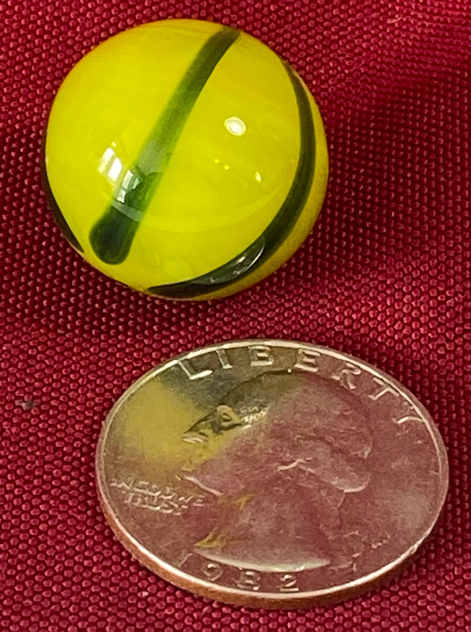 Collectible Glass Marble with 'Watermelon' Design - Yellow and Green: Collectible Glass Marble with 'Watermelon' Design - Yellow and Green