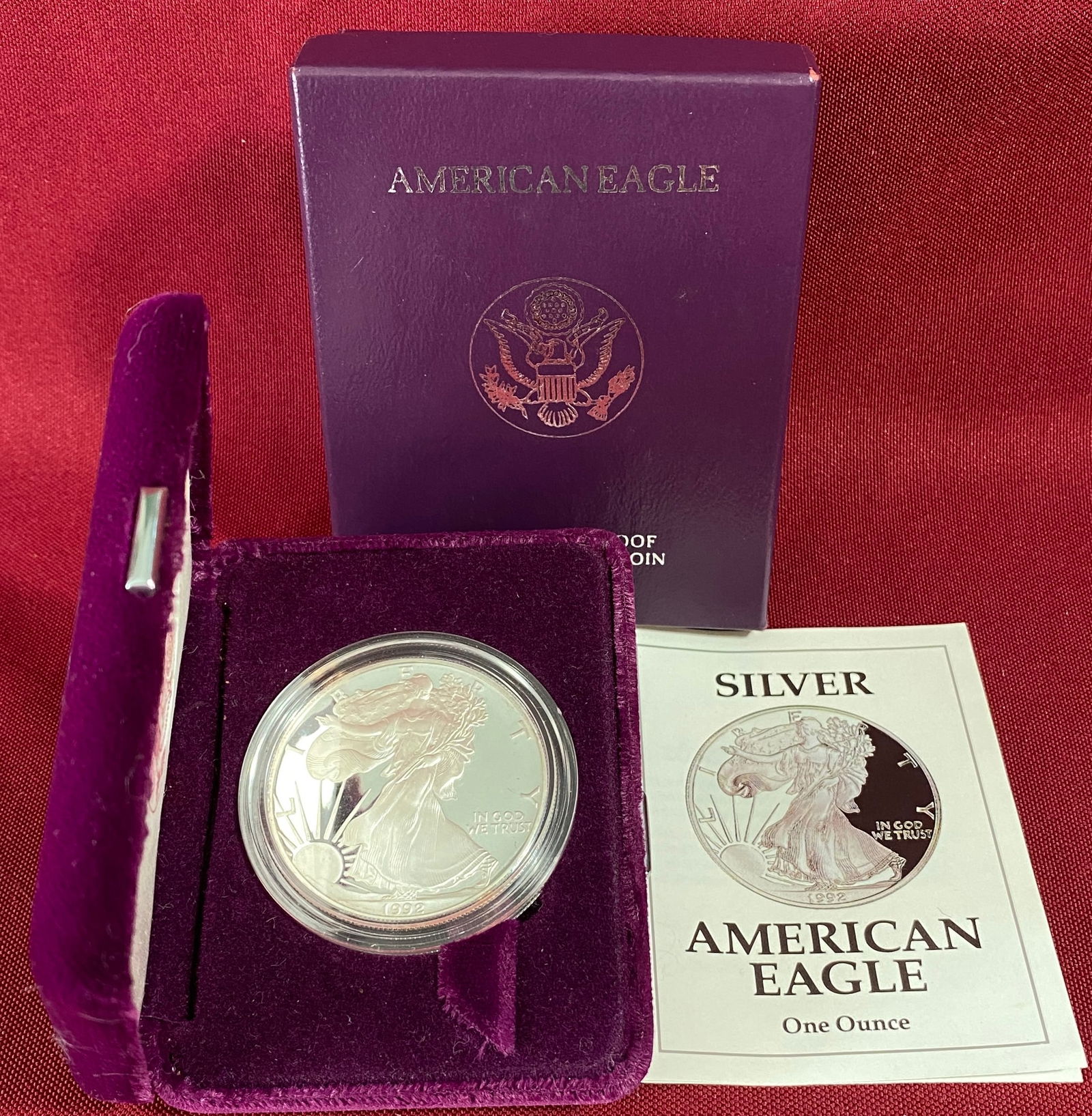 1992 One Ounce .999 Fine Silver Eagle (1 of 5)