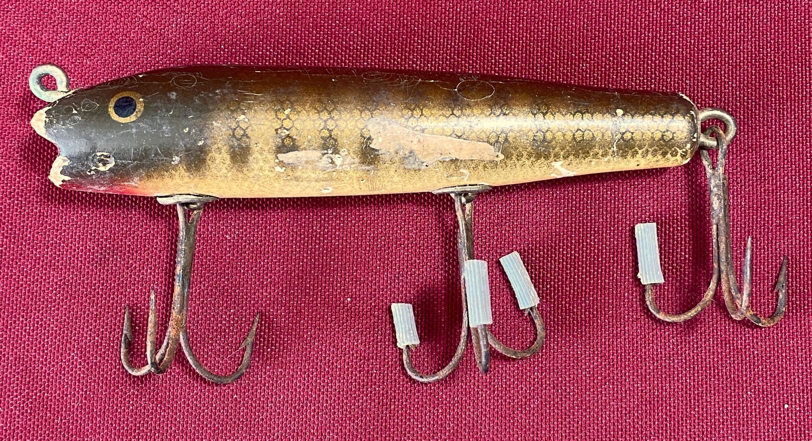 Older Wooden Fishing Lure (1 of 8)