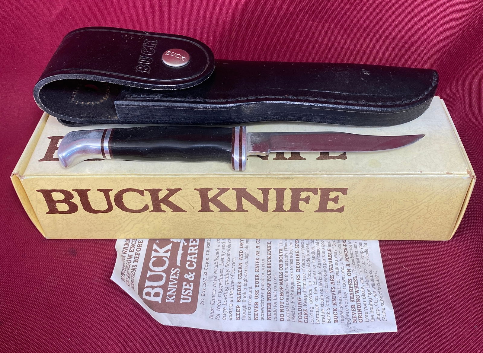 Buck 8" Hunting Knife #102 in Original Box (1 of 9)