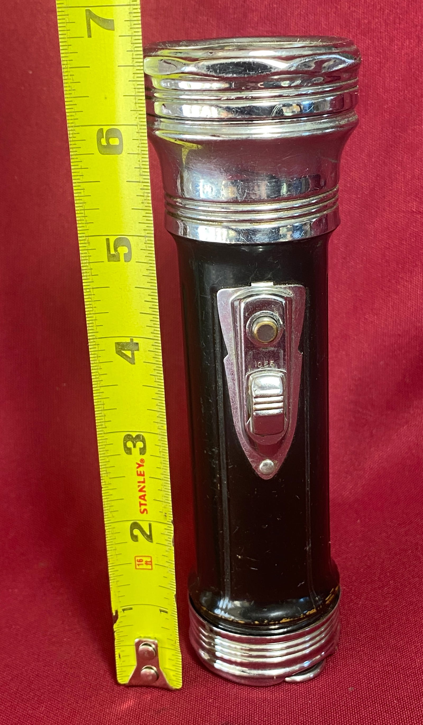 Older Winchester Flashlight - Missing Lens - 7
