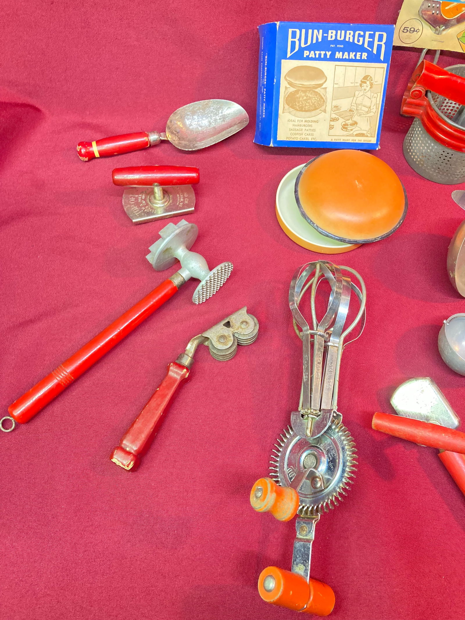 1940s Older Kitchenware Items - 2