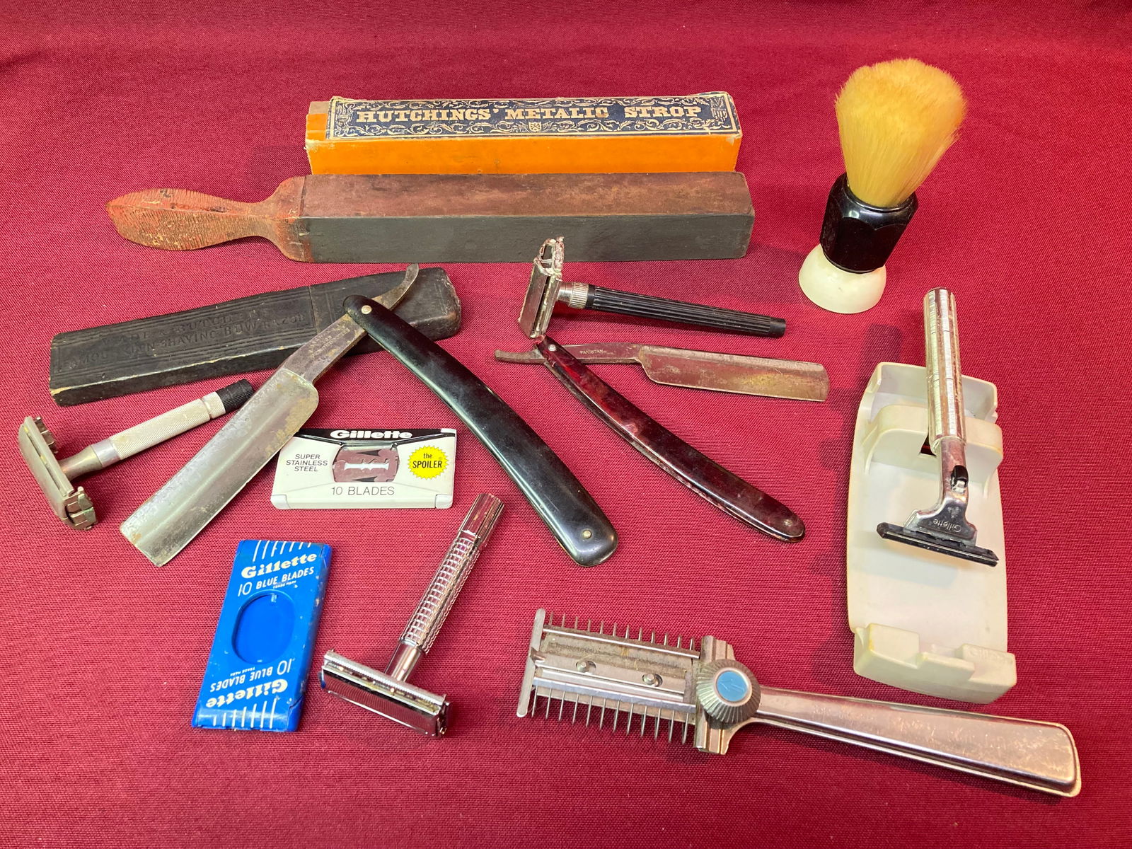Old Shaving Razors & Accessories (1 of 4)