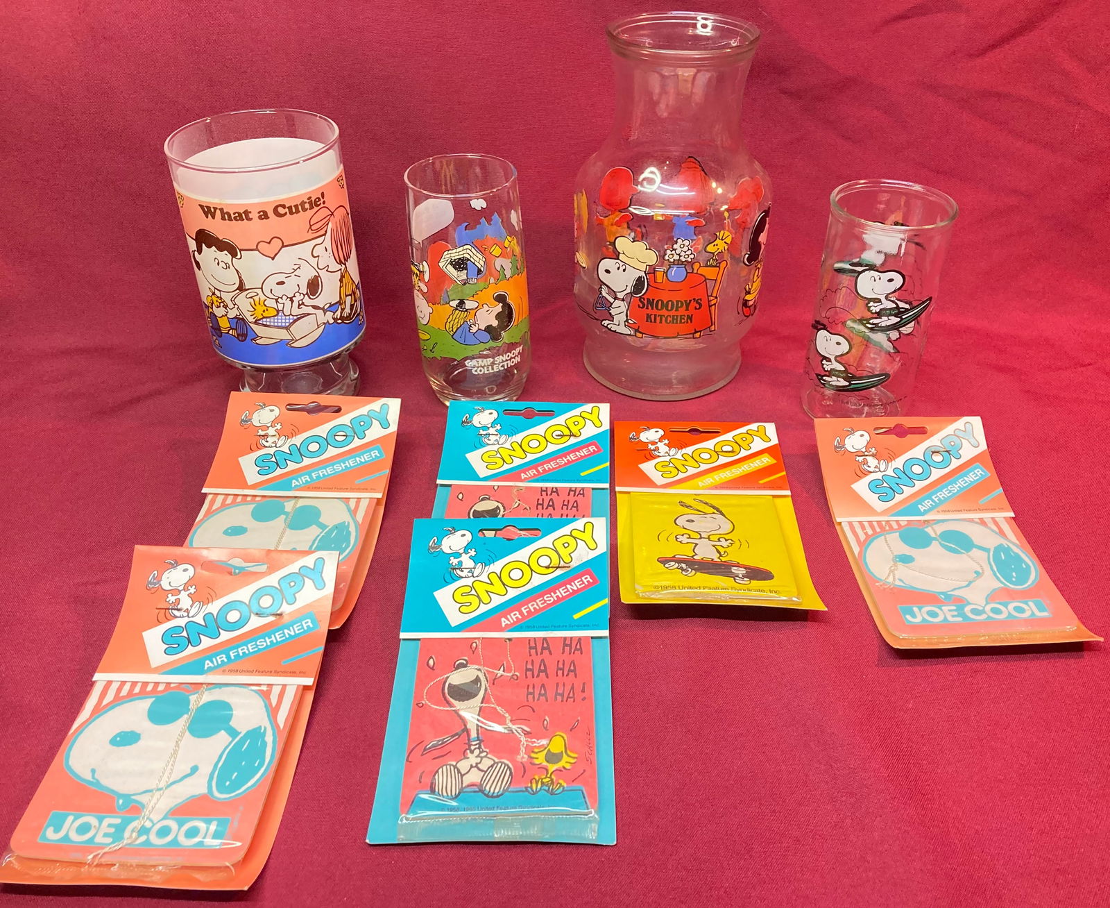 Collectible Vintage & Older Snoopy Peanuts Lot Including 1958-1966 Glassware: Collectible Vintage & Older Snoopy Peanuts Lot Including 1958-1966 Glassware