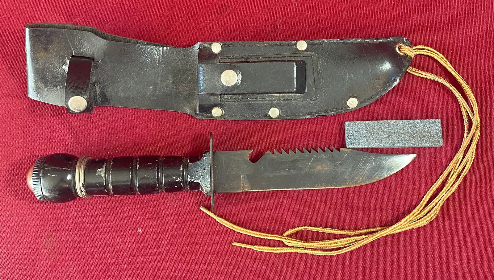 Vintage Survival Knife with Sharpening Stone in Leather Sheath: Vintage Survival Knife with Sharpening Stone in Leather Sheath
