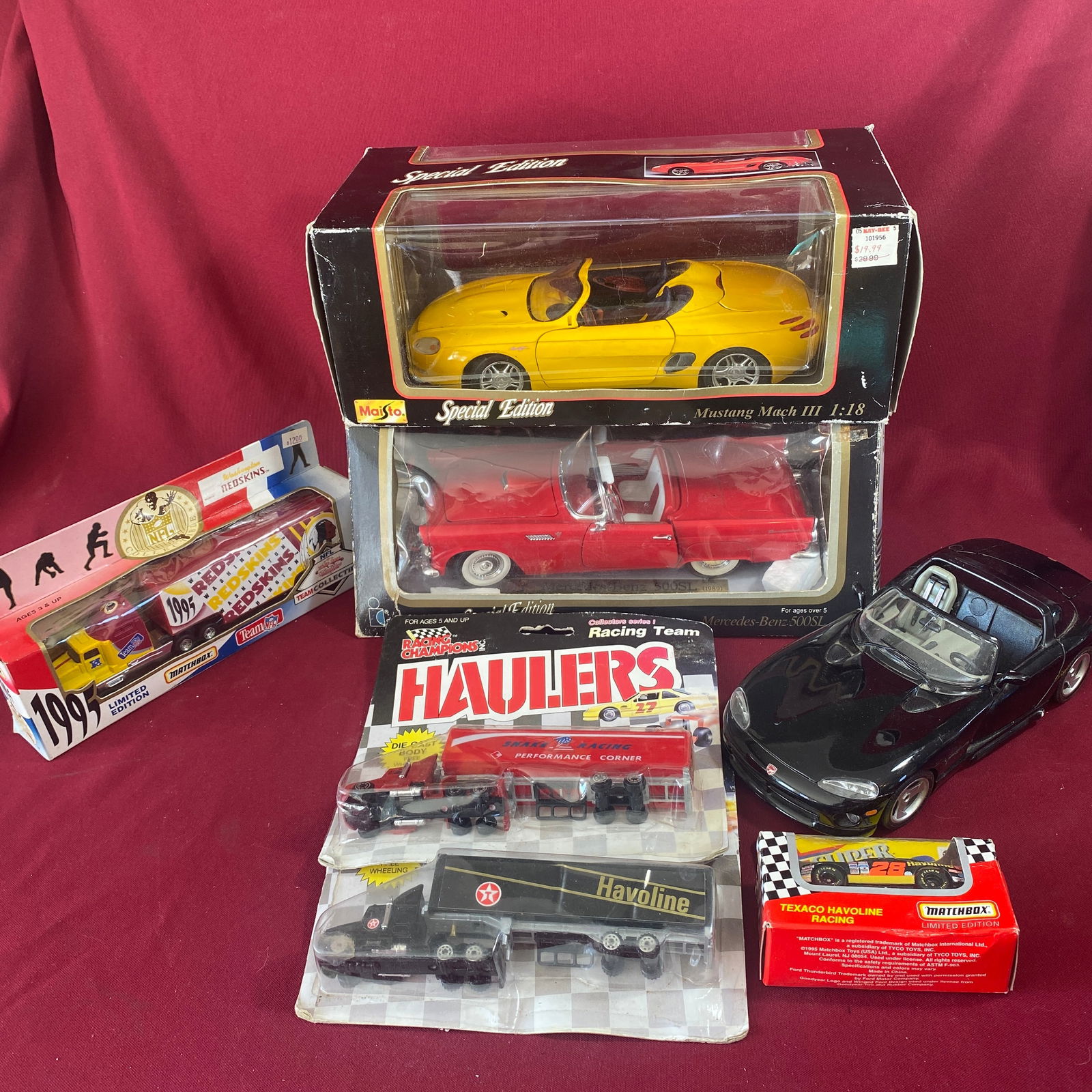 Collectible Die Cast Cars and Trucks - Maisto, Matchbox, Racing Champions, Etc. (1 of 8)
