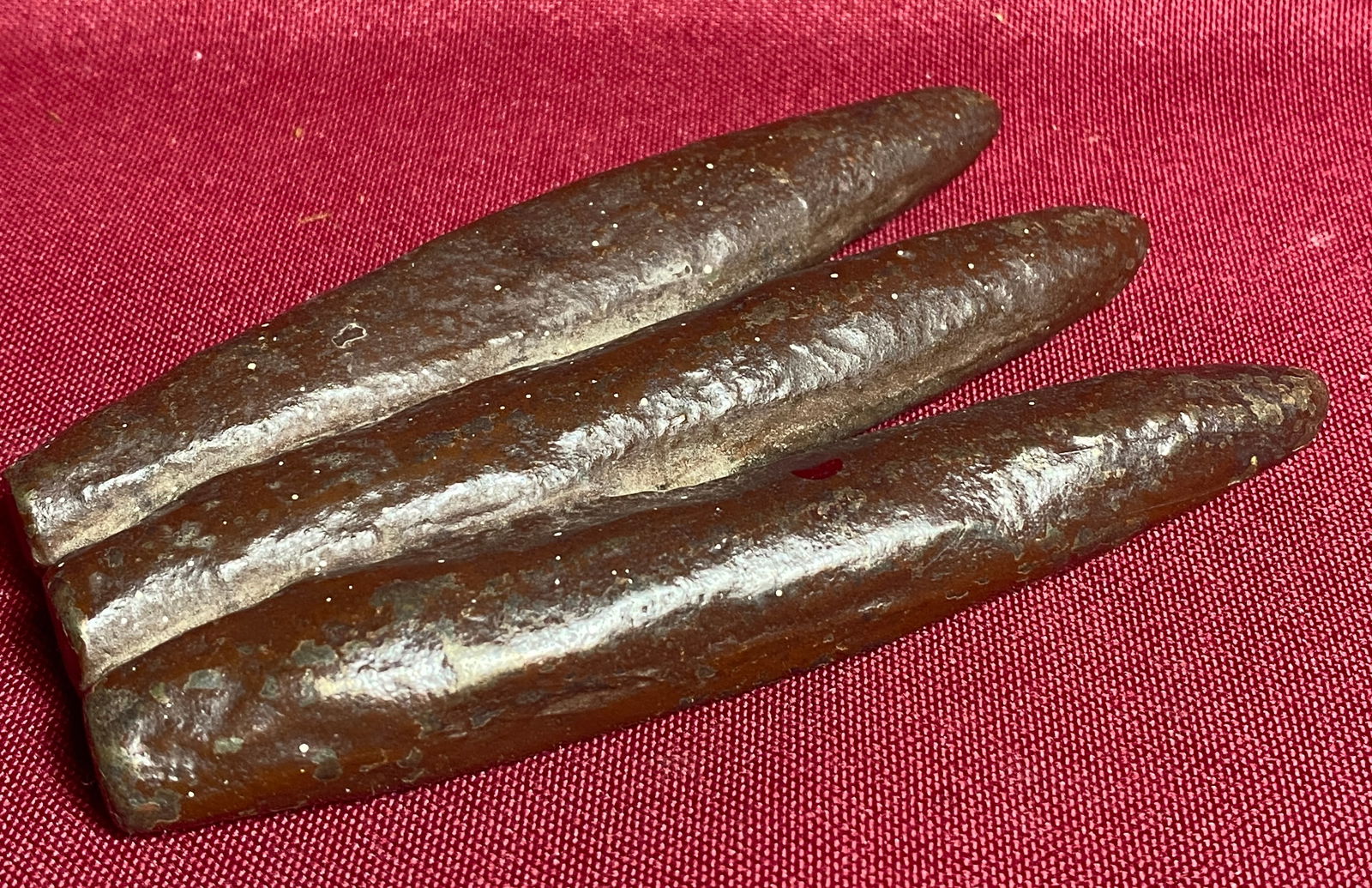 Metal Three Cigar Shape Paperweight: Metal Three Cigar Shape Paperweight