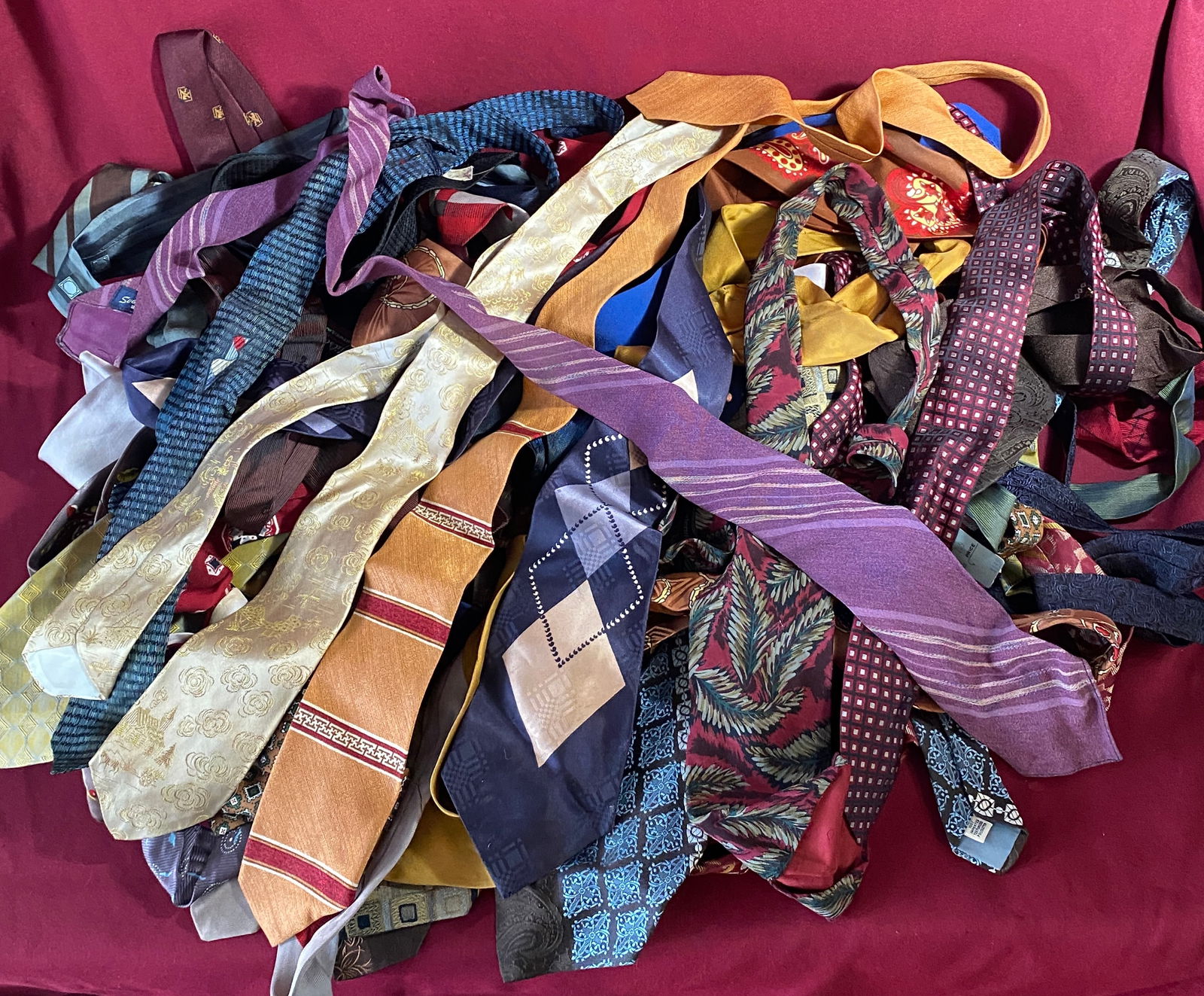 Large Lot of Older Ties (1 of 4)