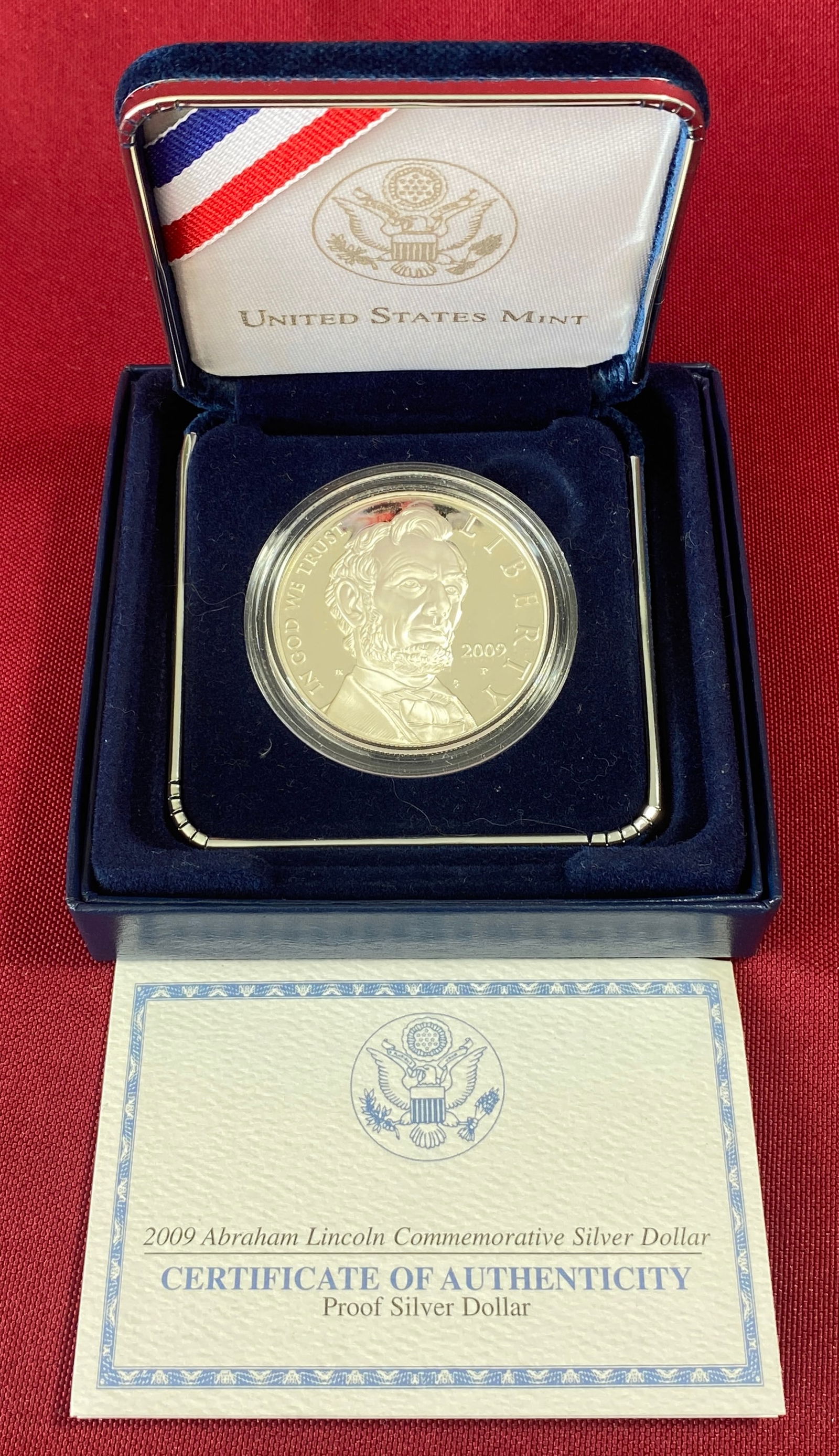 2009-P Abraham Lincoln Commemorative Proof Silver Dollar (1 of 3)