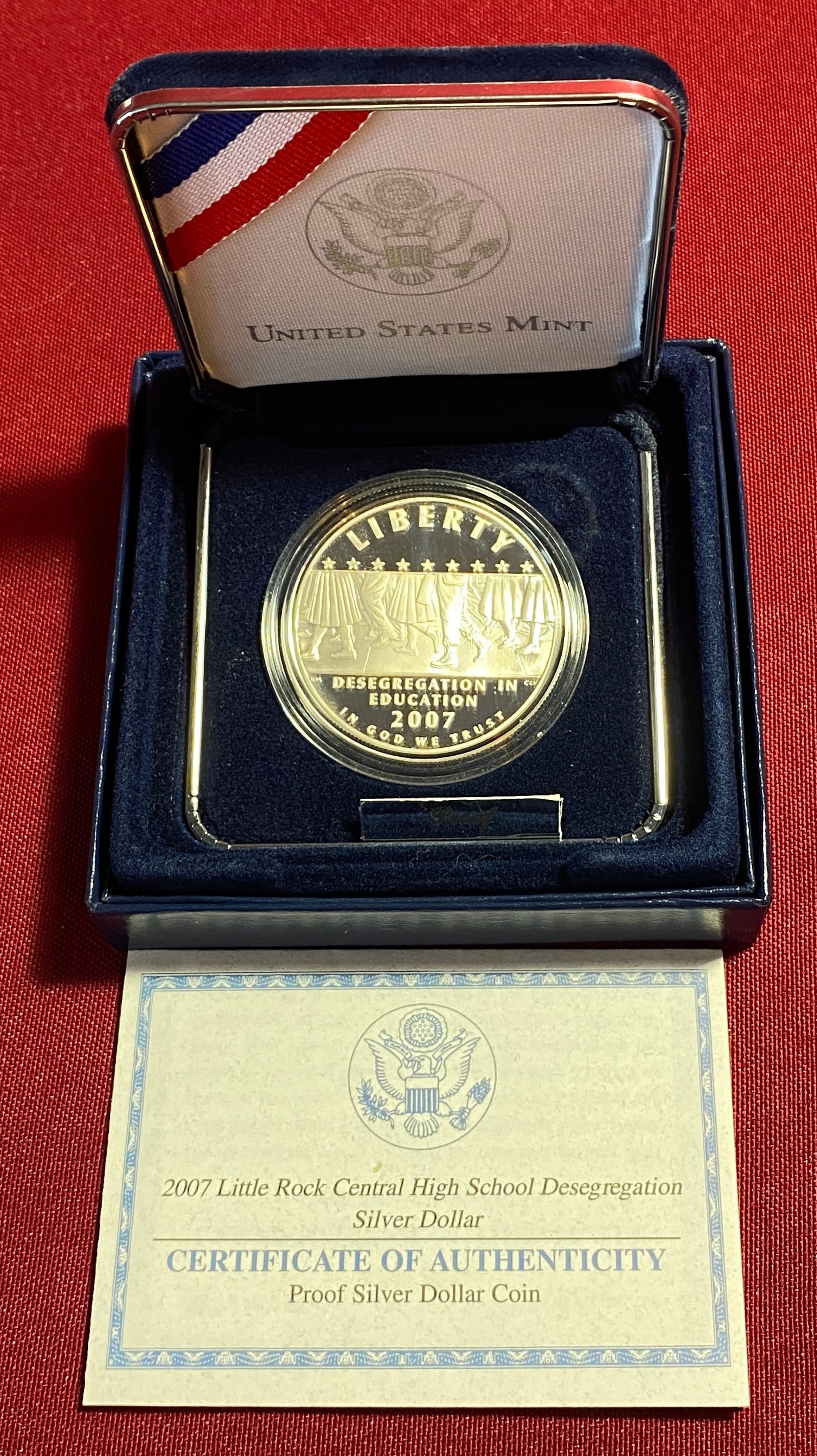 2007-P Little Rock Central High Commemorative Silver Dollar (1 of 4)