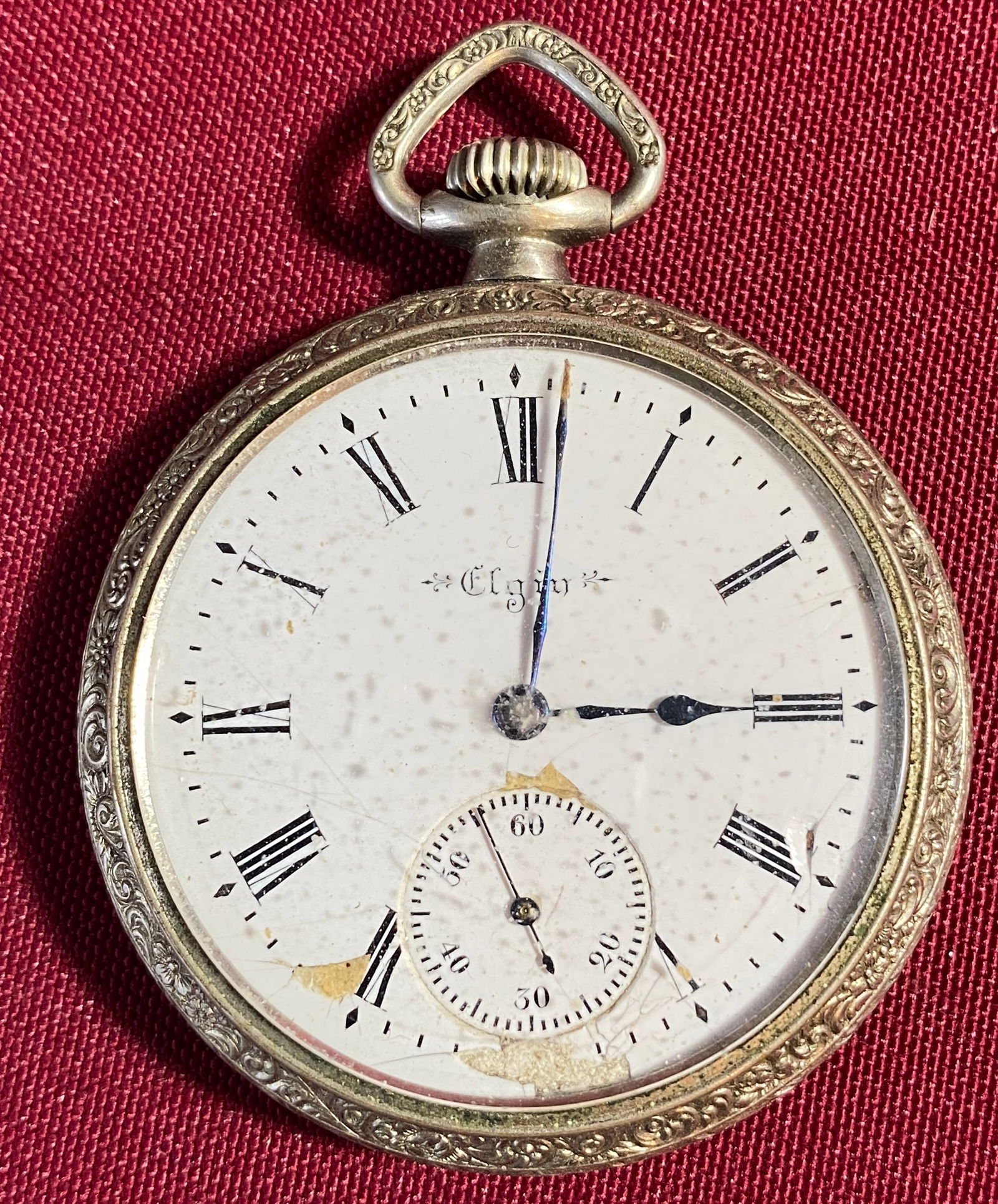 Older Open Face Elgin Pocket Watch - Damage to Dial (1 of 9)