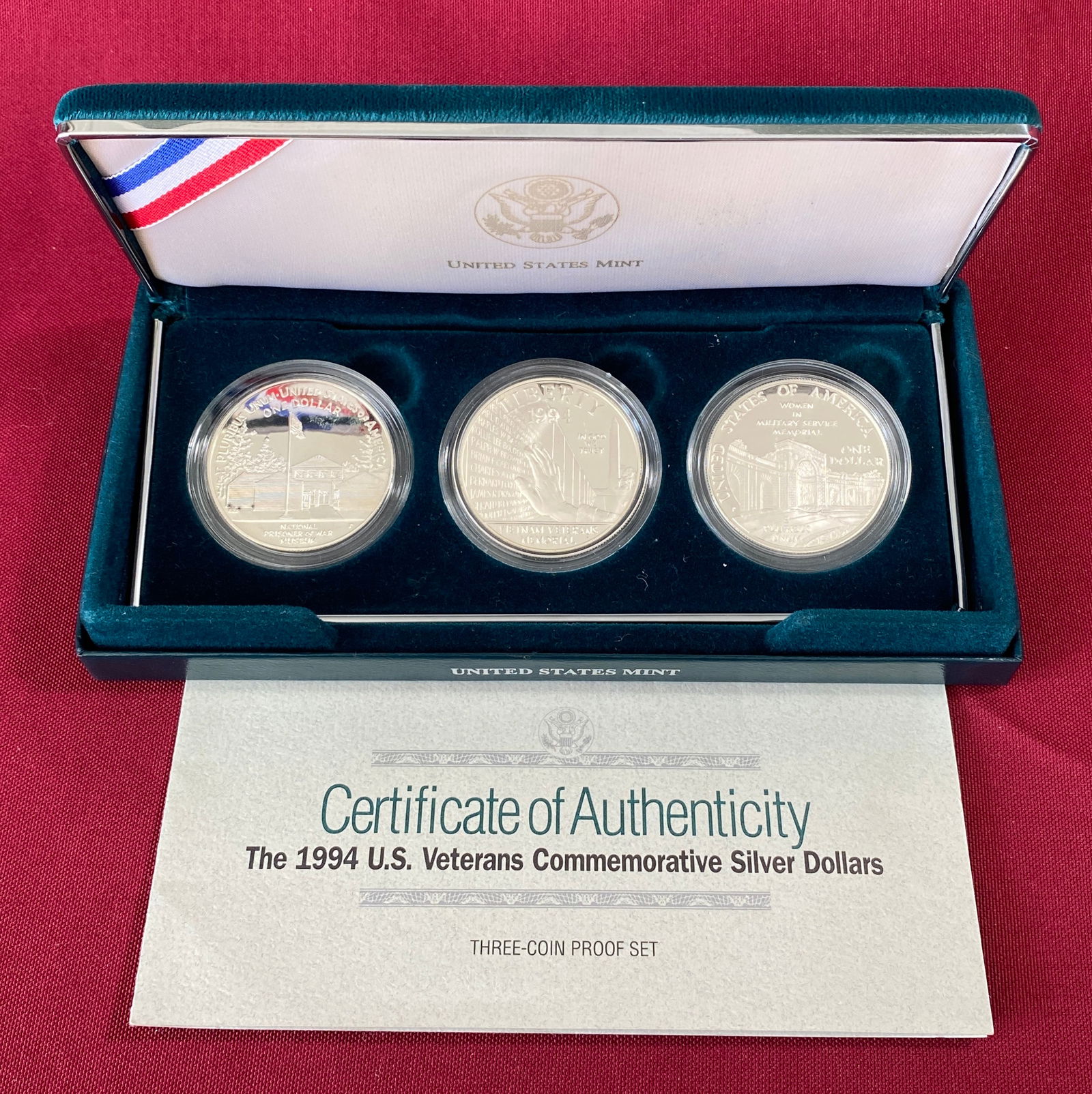 1994-S Three Coin U.S. Veterans Commemorative Proof Silver Dollar Set (1 of 8)