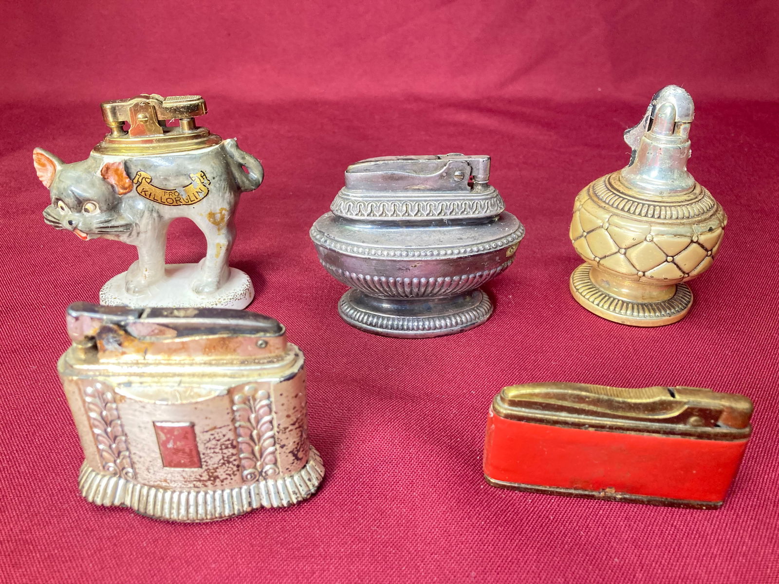 Five Vintage Table Cigarette Lighters: Five Vintage Table Cigarette Lighters