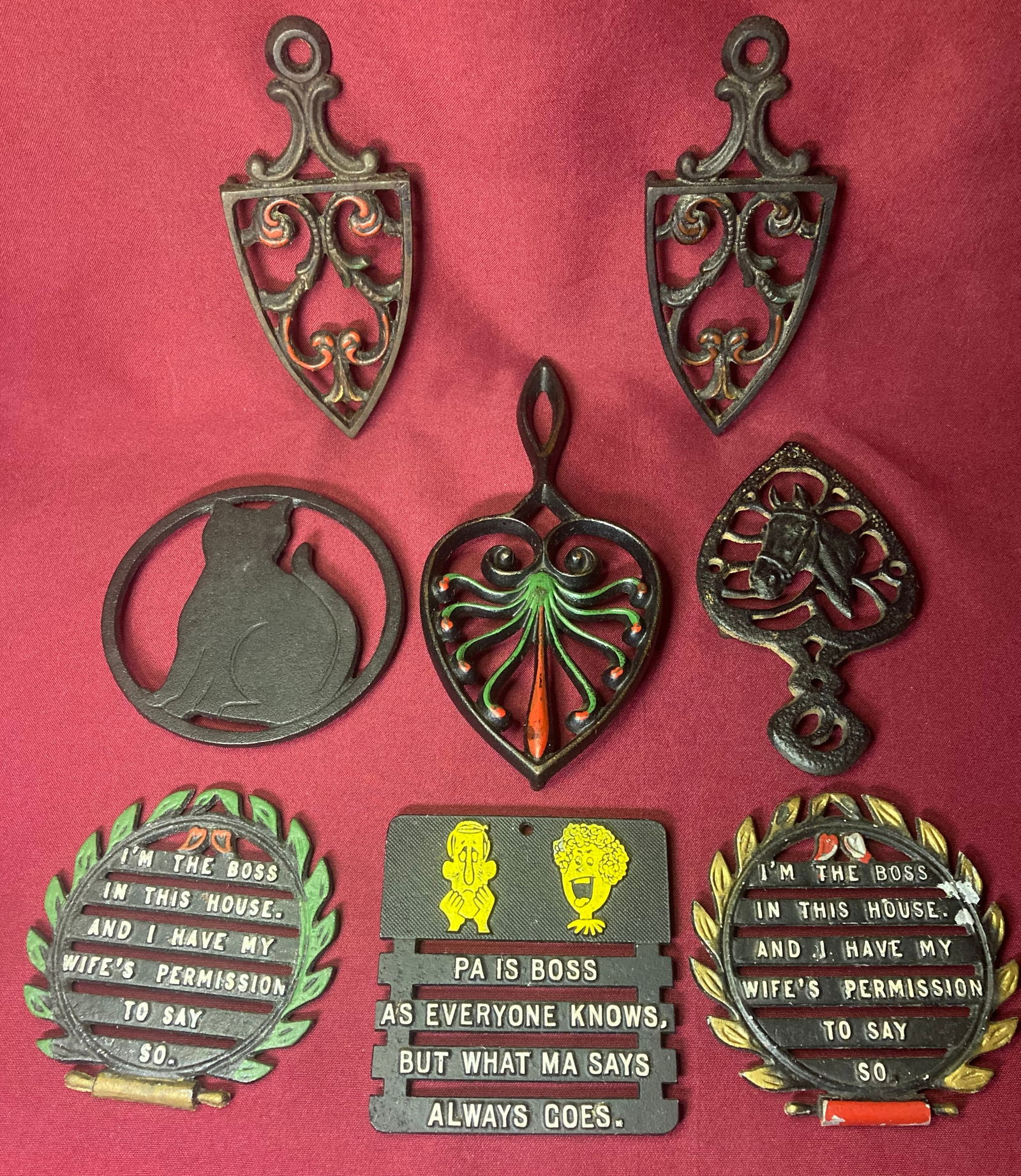 Collection of Cast Iron and Aluminum Trivets (1 of 3)