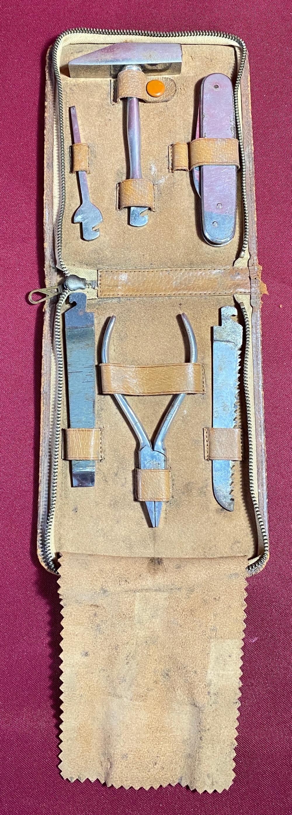 Vintage German 'Hobeo' Multi Tool Kit in Leather Zip Case (1 of 1)