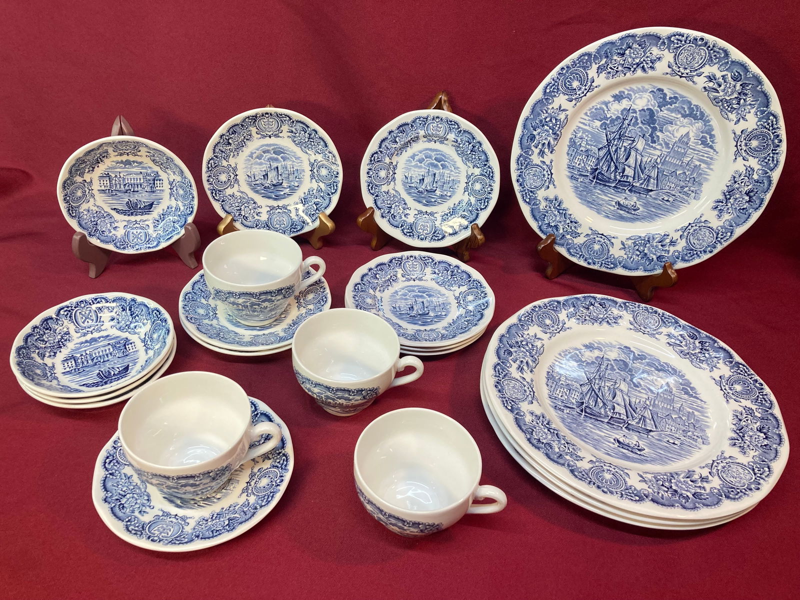 Twenty Piece Historical Port of England Port Hull China - Absolutely No Shipping (1 of 6)