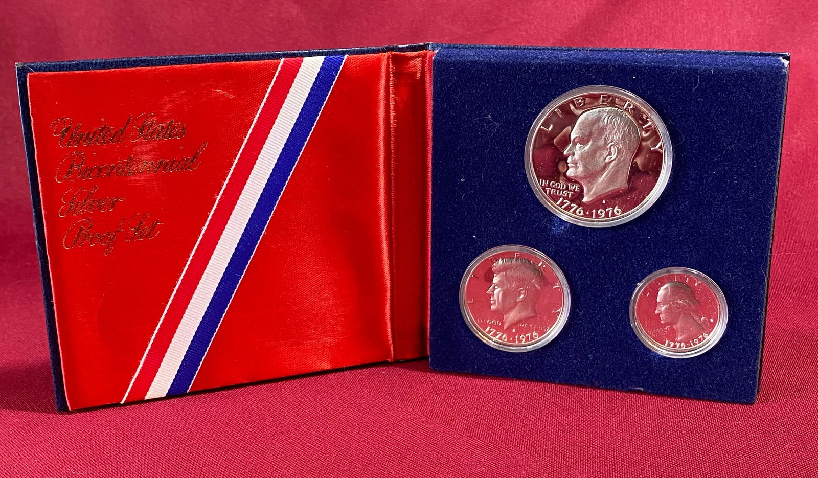 1976 United States Bicentennial Silver Proof Coin Set (1 of 3)