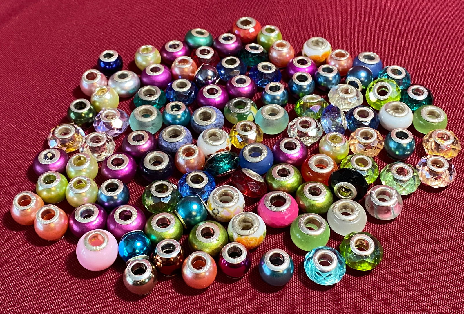 Approximately 100 Lampwork Style Beads with .925 Marked Centers - Some Marked Pandora: Approximately 100 Lampwork Style Beads with .925 Marked Centers - Some Marked Pandora