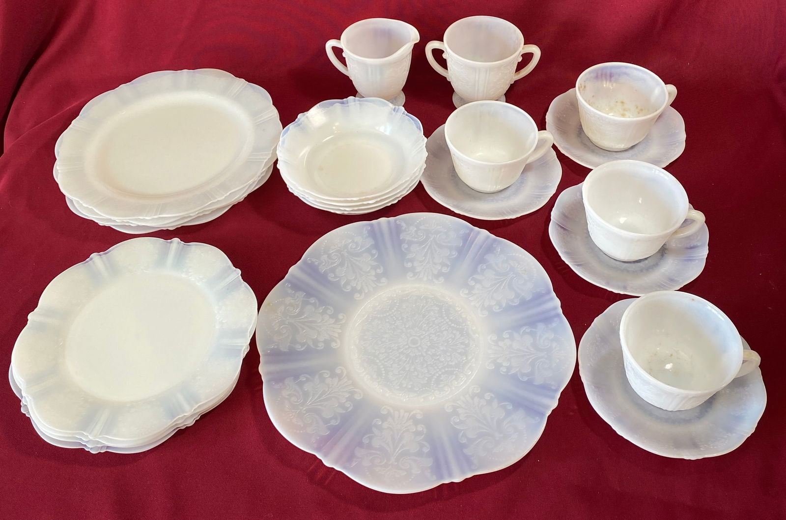Monaz Opalescent Glass American Sweetheart Pattern Luncheon Set - 23 Pieces - Including Berry Bowls,: Monaz Opalescent Glass American Sweetheart Pattern Luncheon Set - 23 Pieces - Including Berry Bowls, Plates, Etc. - Absolutely No Shipping