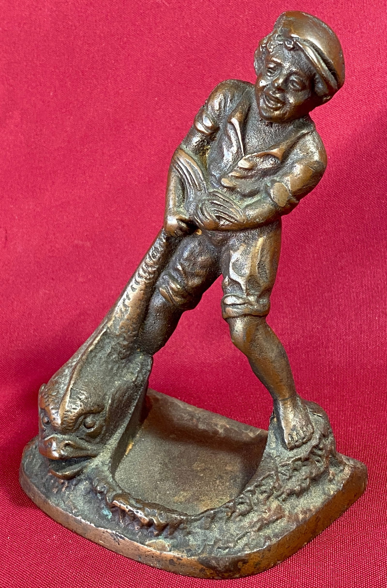 1928 'Big Catch' Fisherboy Brass Pipe Stand: 1928 'Big Catch' Fisherboy Brass Pipe Stand