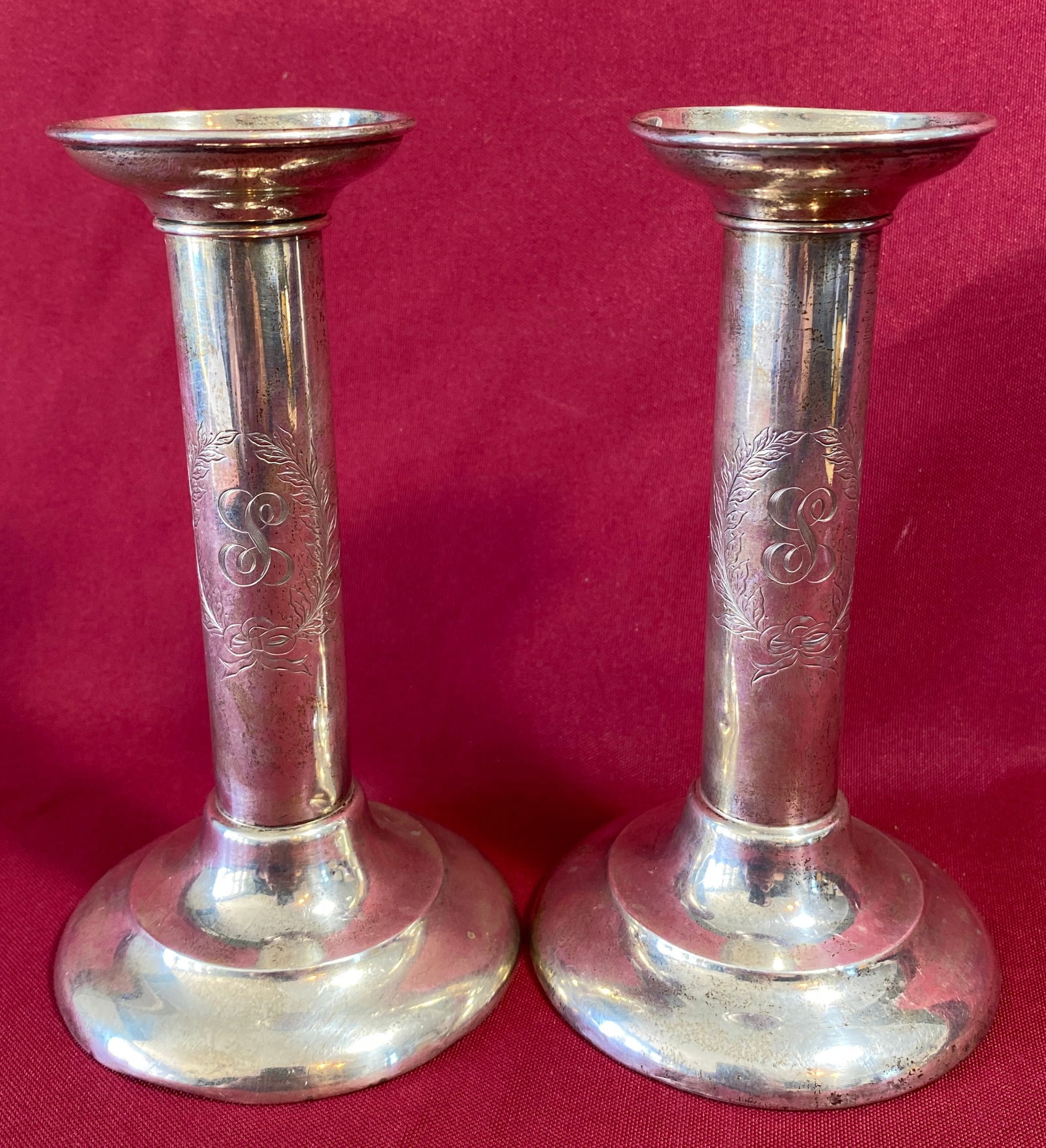 Pair of Sterling Silver Reed & Barton Candlestick Holders - 328 Grams: Pair of Sterling Silver Reed & Barton Candlestick Holders - 328 Grams