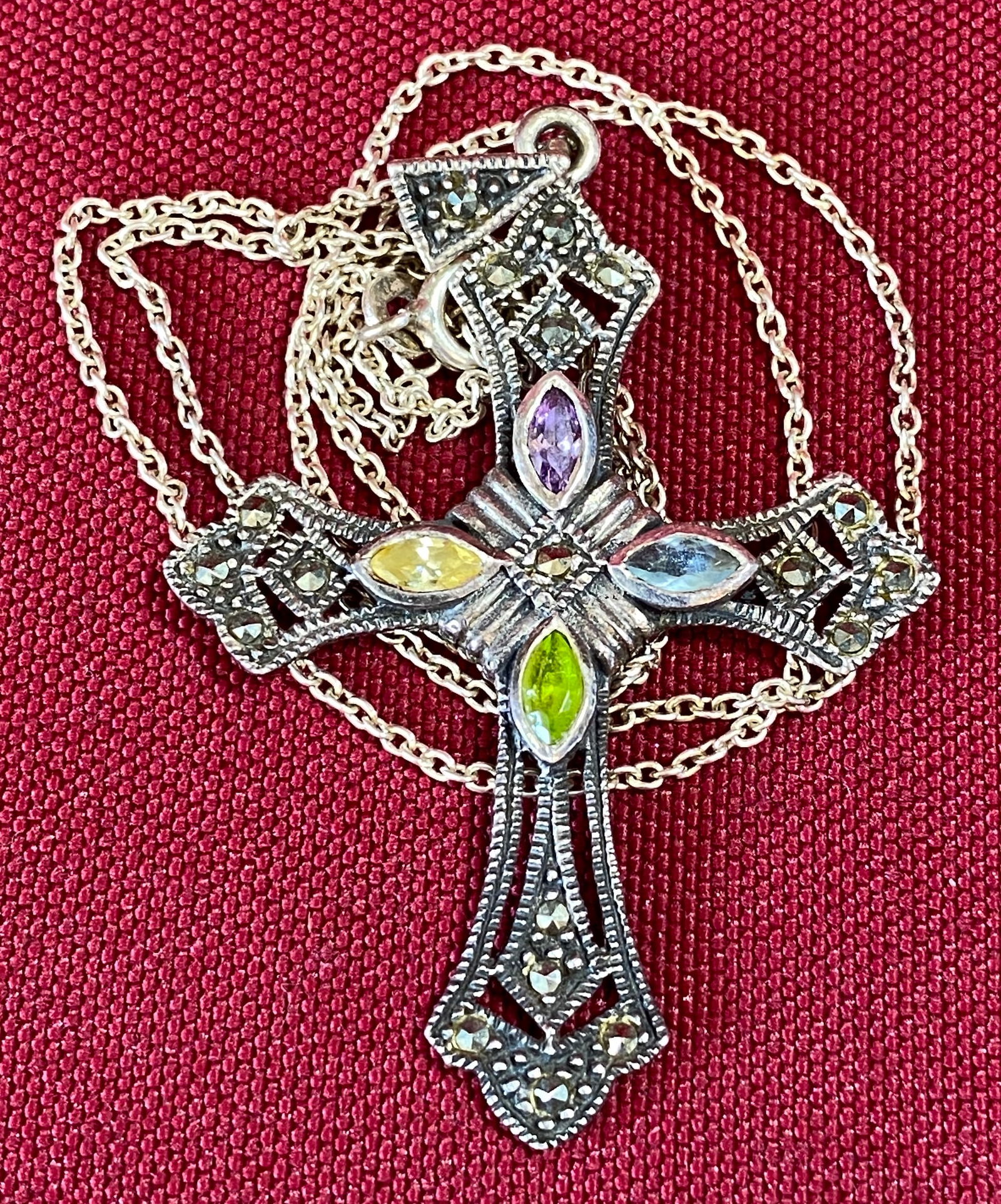 Sterling Silver Marcasite Cross with Gem Stones on Sterling Silver 18" Chain - 6.80 Grams: Sterling Silver Marcasite Cross with Gem Stones on Sterling Silver 18" Chain - 6.80 Grams