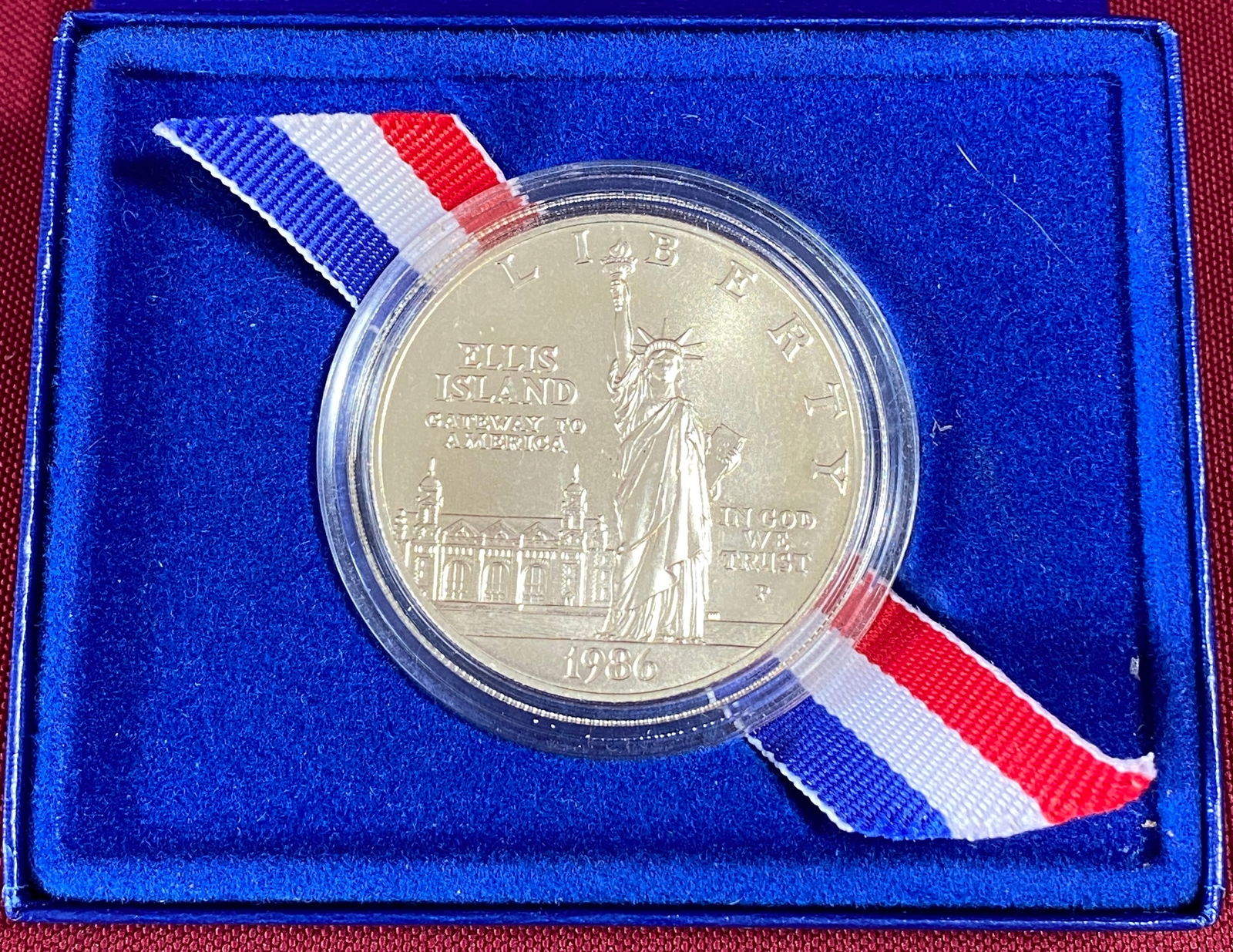 1986-P Statue of Liberty Commemorative Silver Dollar: 1986-P Statue of Liberty Commemorative Silver Dollar