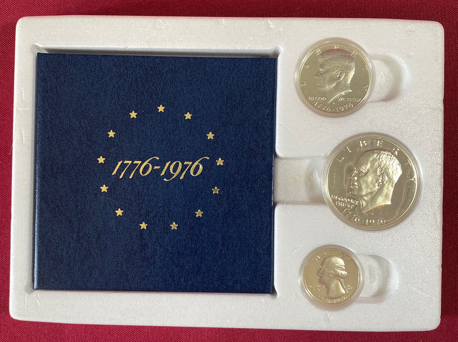 U.S. Mint Bicentennial Silver Proof Set (1 of 3)