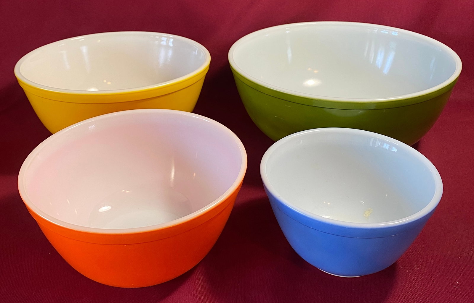 Four PYREX Nesting Bowls Set - 401, 402, 403, 404 - Various Colors - Marked Ovenware: Four PYREX Nesting Bowls Set - 401, 402, 403, 404 - Various Colors - Marked Ovenware