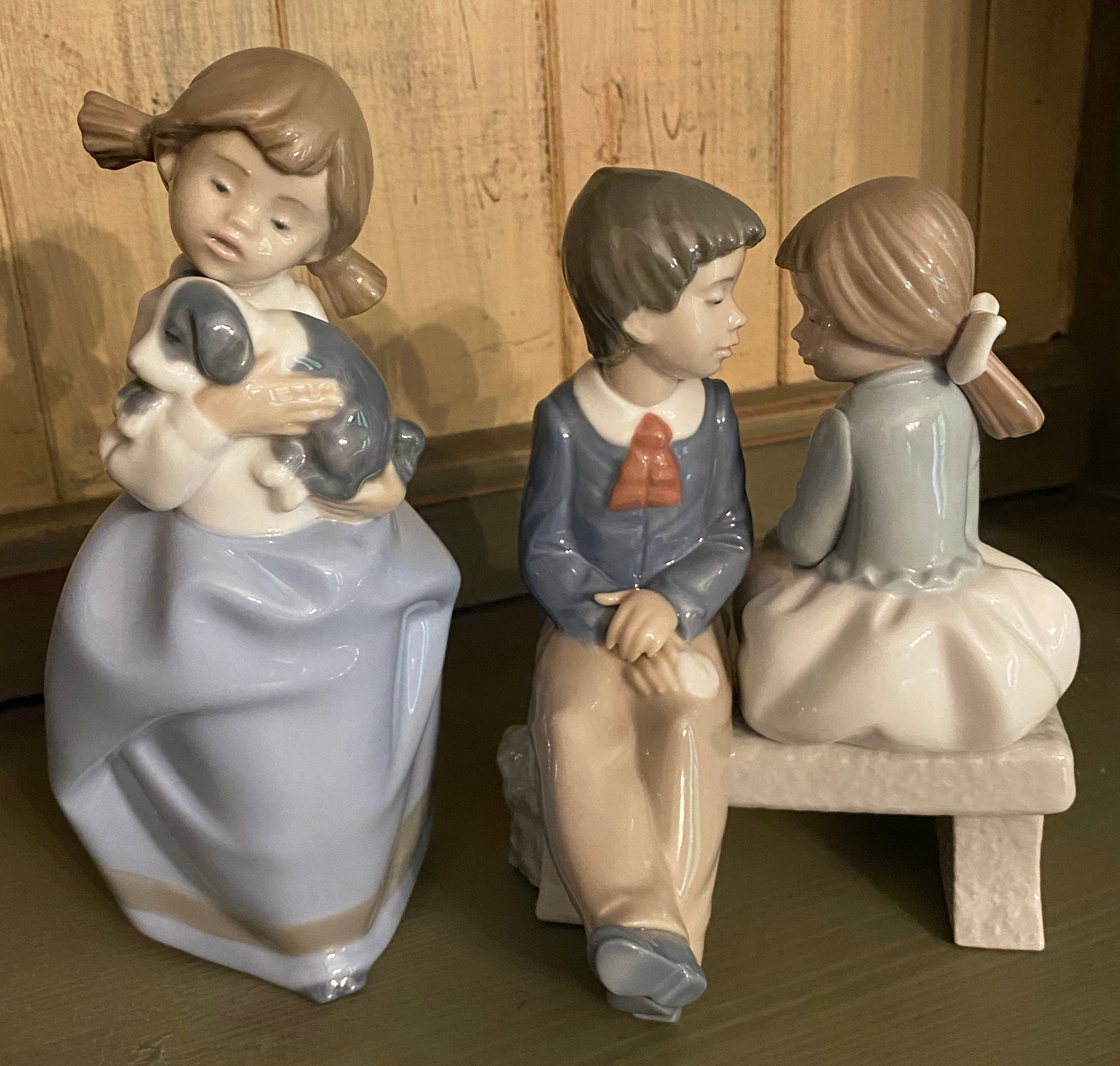 Two Nao by Lladro Porcelain Figurines - 'First Love' #1136 & Girl with Puppy Dog (1 of 10)
