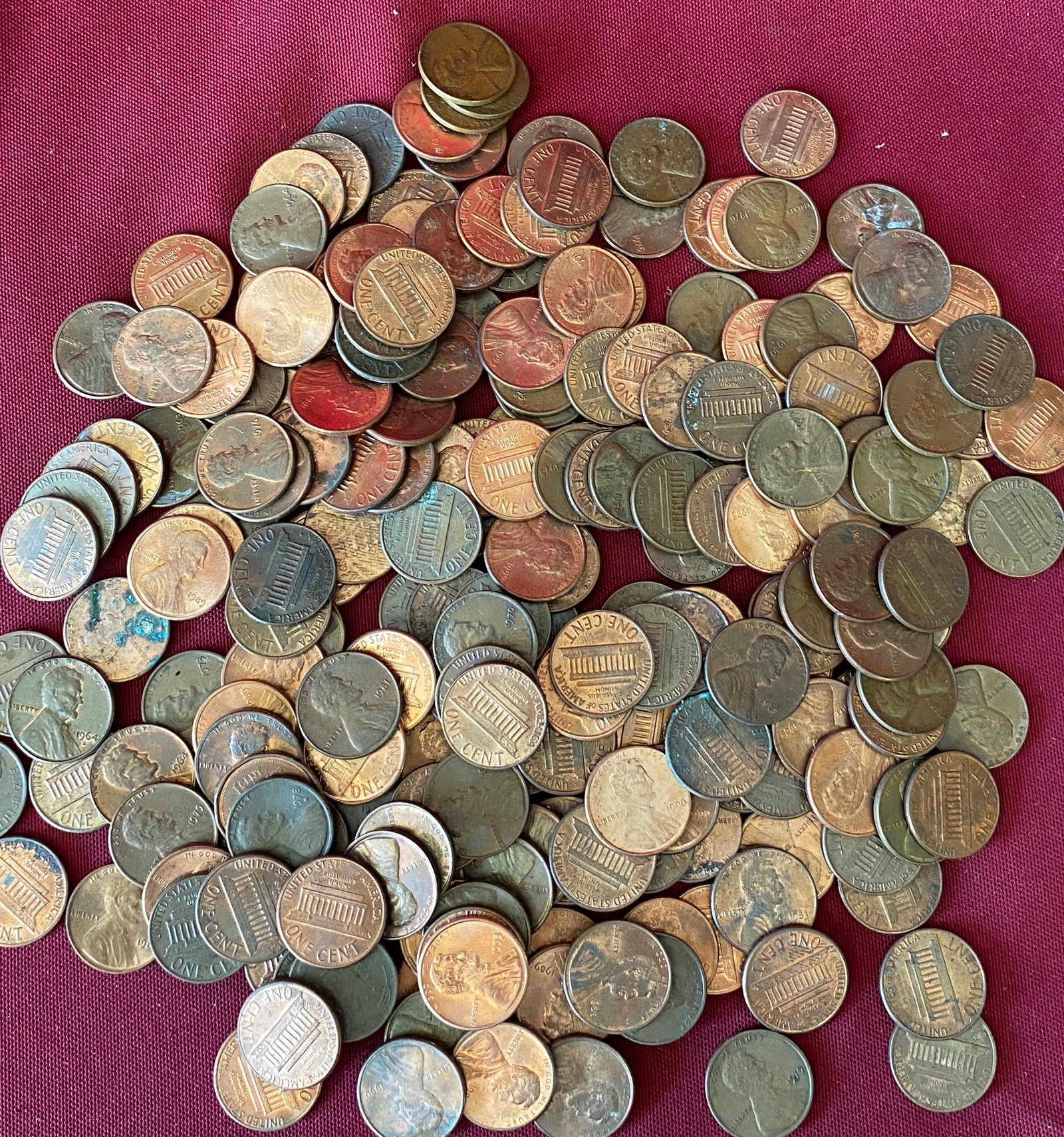 Lot of Lincoln Pennies - Unresearched (1 of 5)