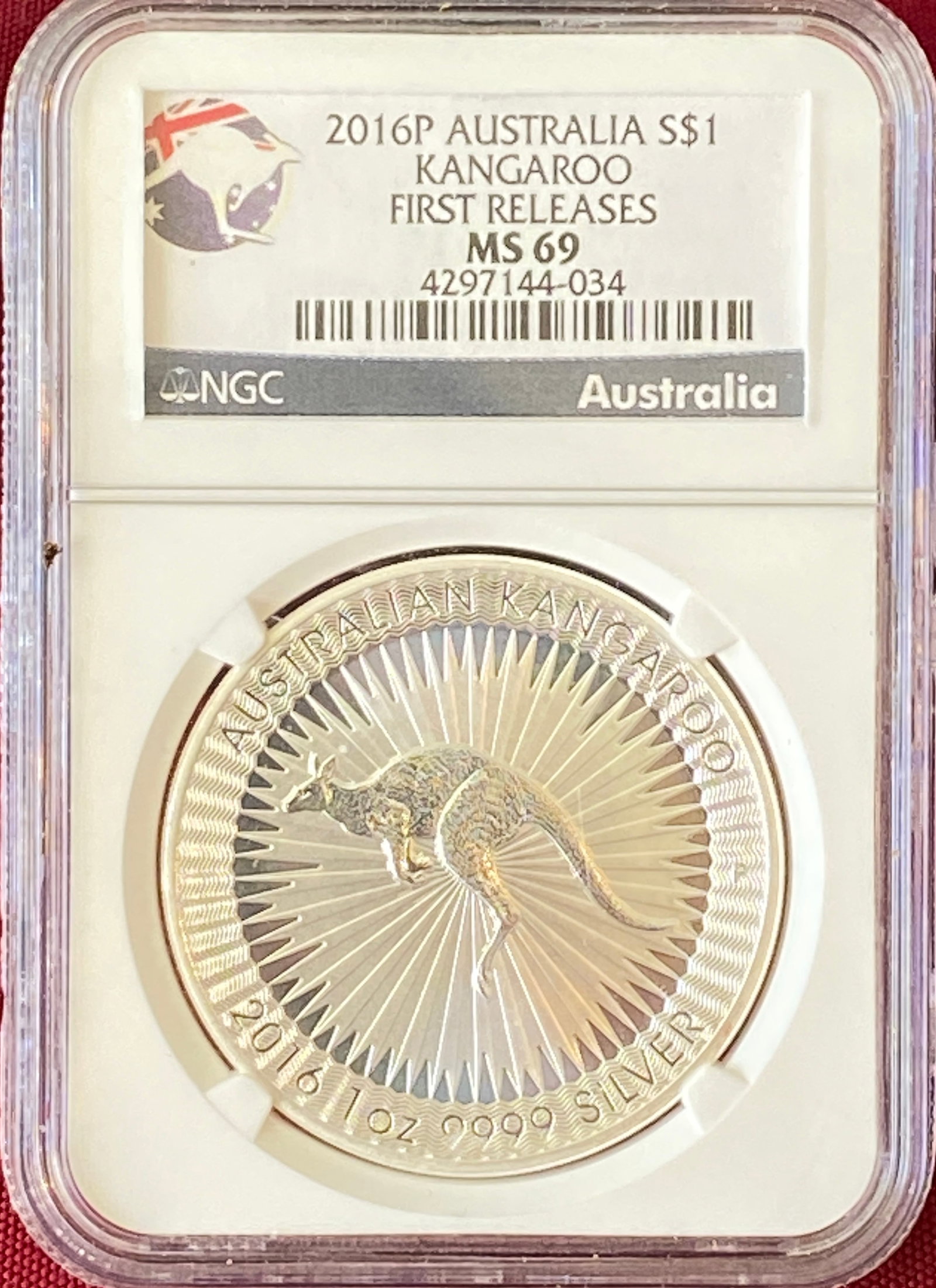 Graded 2015-P Australia One Ounce .999 Fine Silver Dollar - Kangaroo - First Releases - MS69 by NGC (1 of 3)
