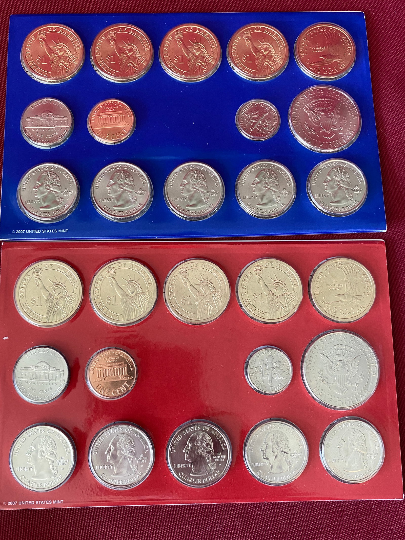 2007-P & 2007-D U.S. Mint Uncirculated Coin Sets (1 of 4)