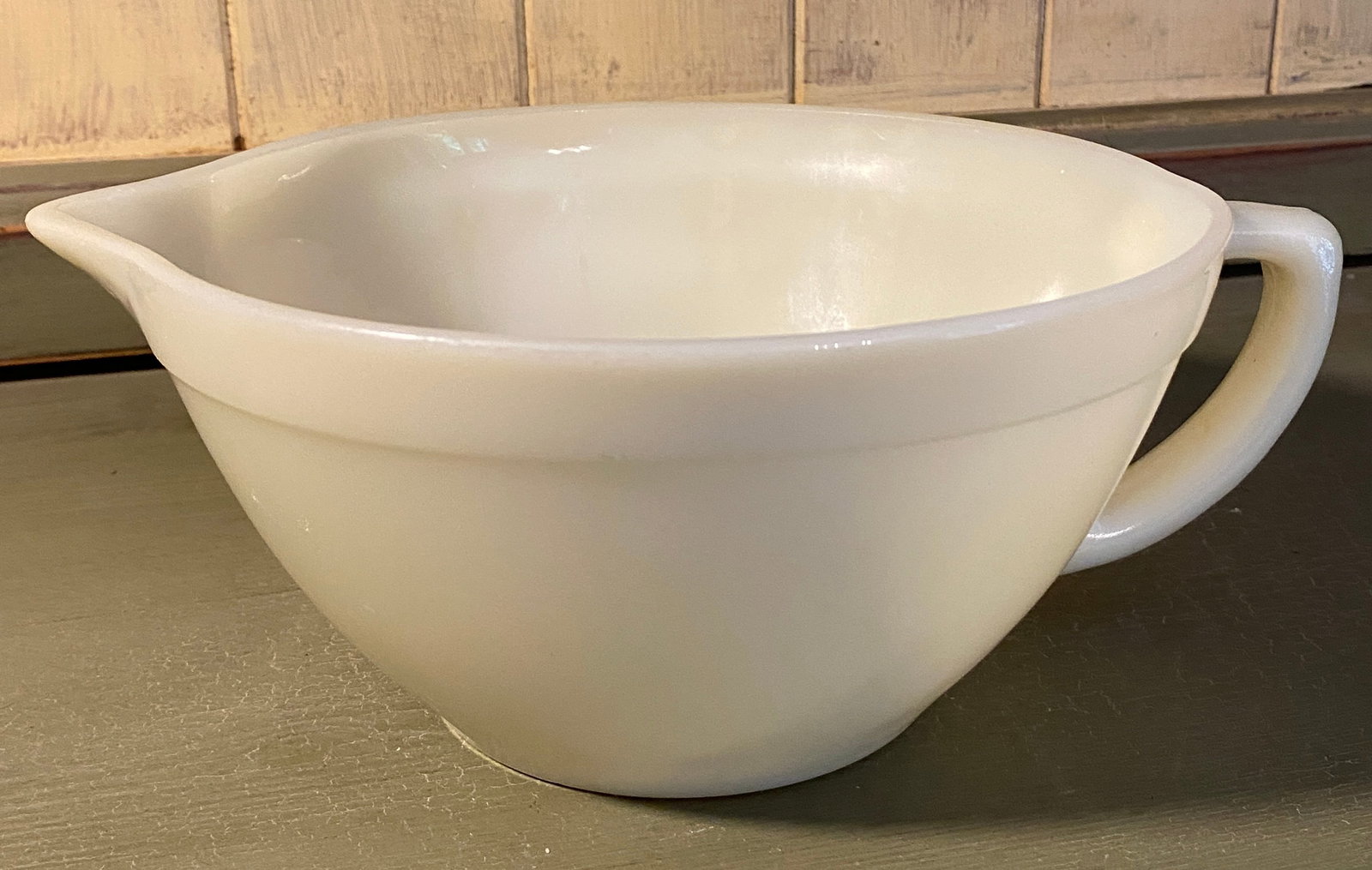 Fire King Milk Glass Batter Bowl (1 of 5)