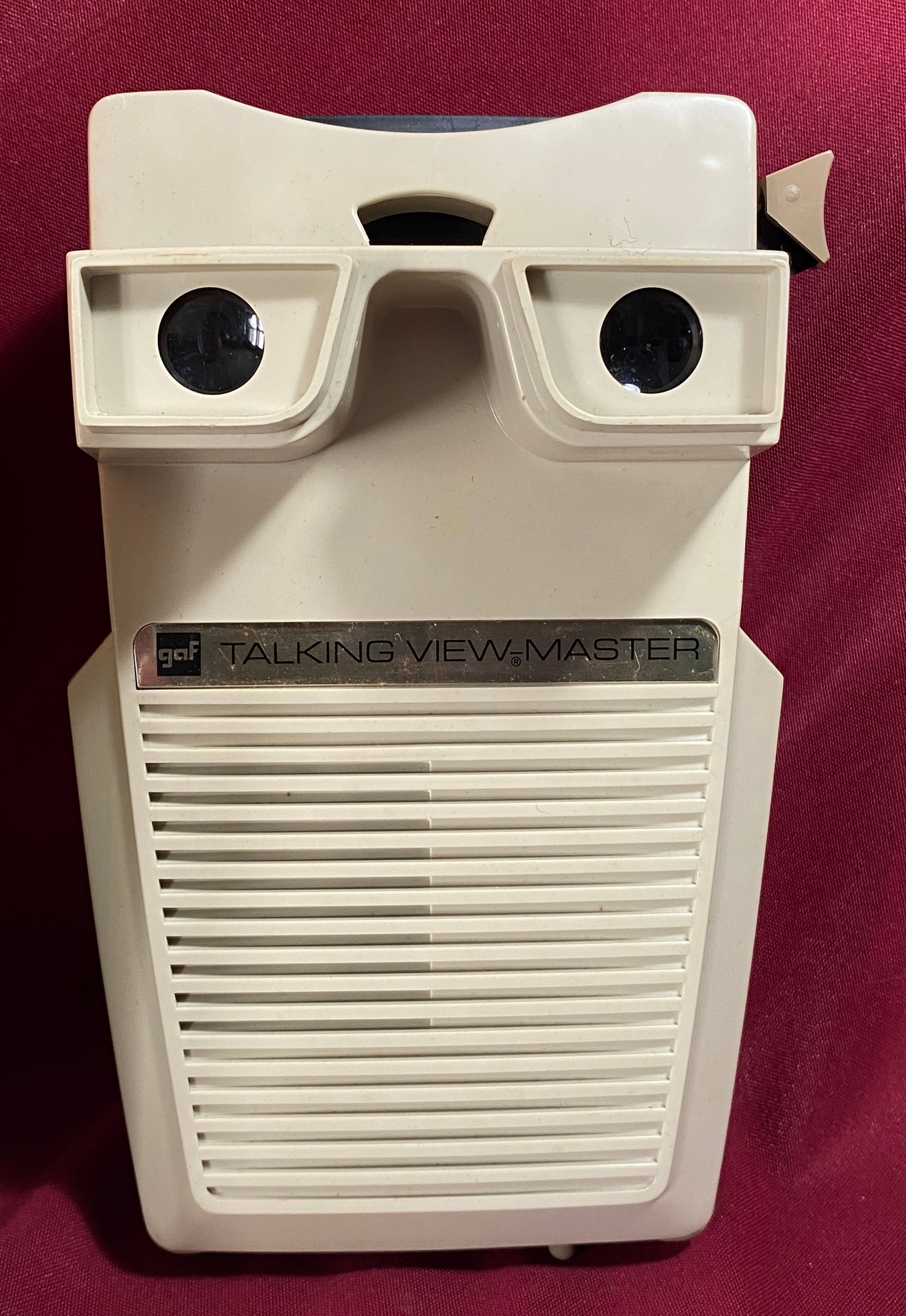 Talking View-Master with Storage Canister - 4