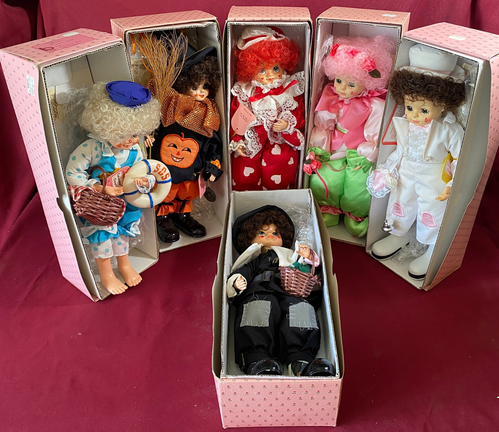 Six Brinn's Collectable Calendar Clown Dolls: Six Brinn's Collectable Calendar Clown Dolls
