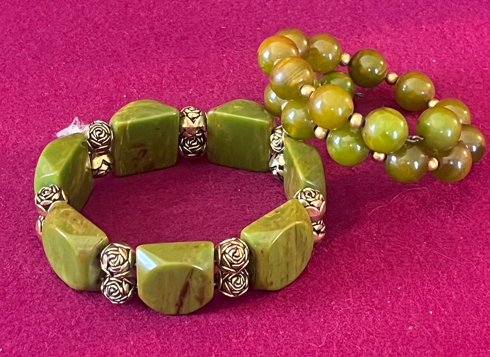 Two Vintage Bakelite Bracelets - Stretch & Wrap (1 of 7)