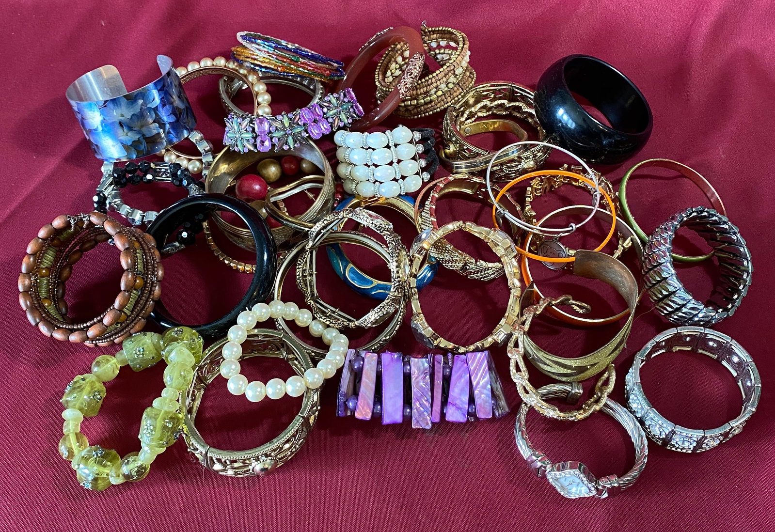 Vintage and Older Costume Jewelry Bracelets (1 of 8)