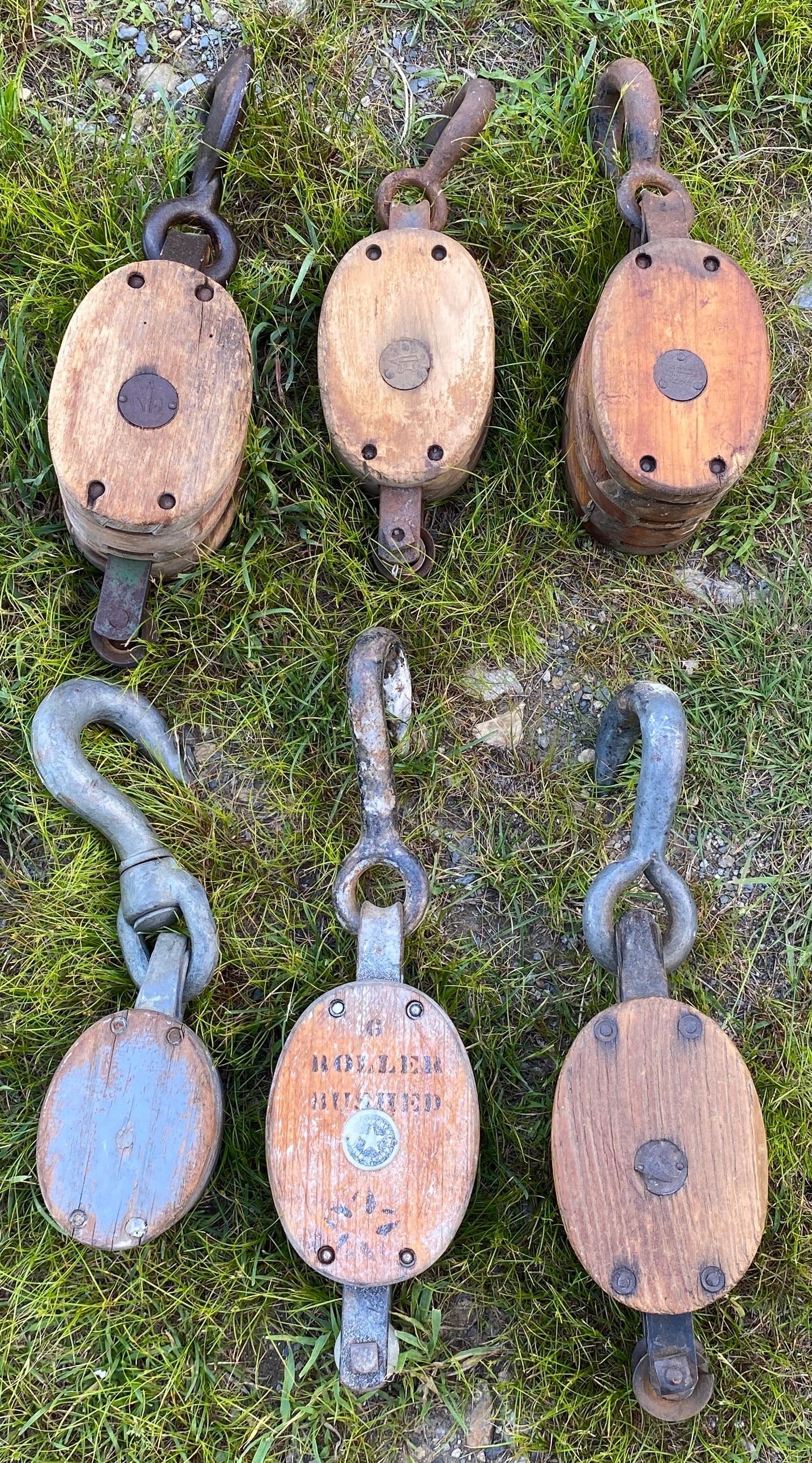 Six Antique Wooden and Metal Block & Tackle Pulleys (1 of 9)