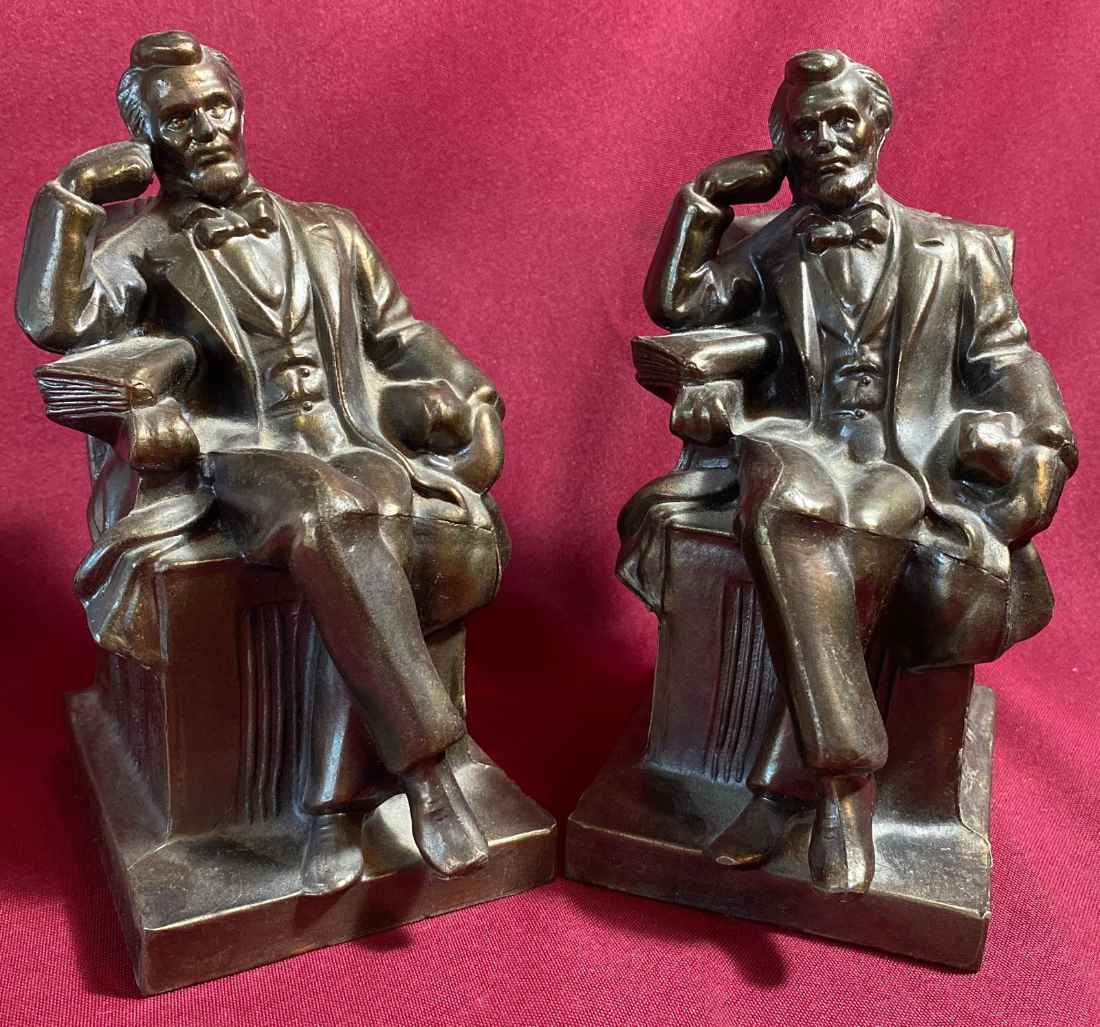 Two Bronze Abraham Lincoln Bookends: Two Bronze Abraham Lincoln Bookends