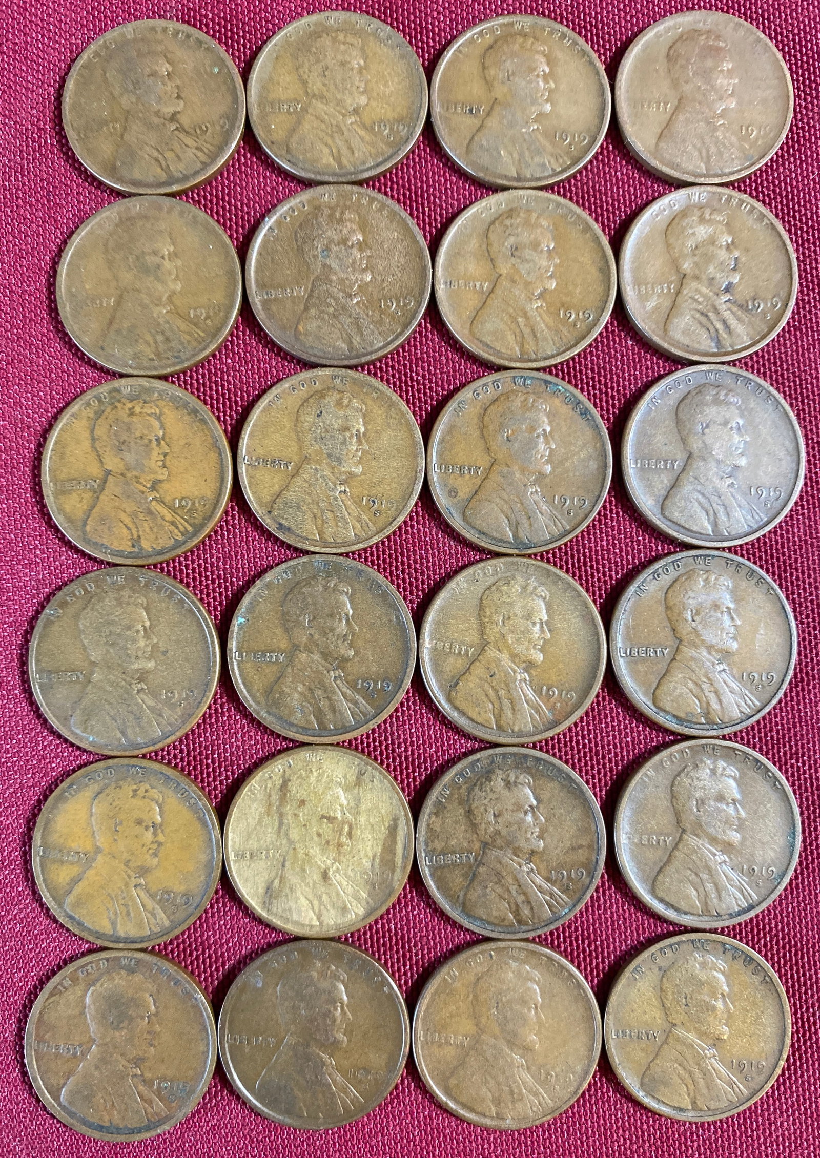 Twenty-Five 1919-S Lincoln Cents: Twenty-Five 1919-S Lincoln Cents