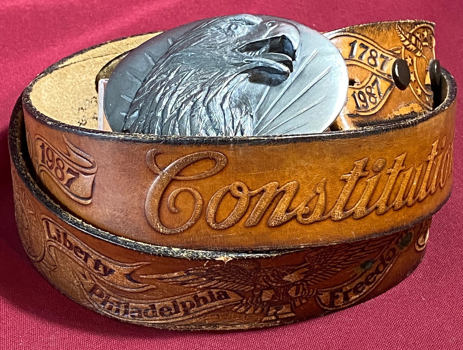 Leather Constitution Bicentennial Belt by Siskiyou Buckle Co. Size 38-42 (1 of 8)