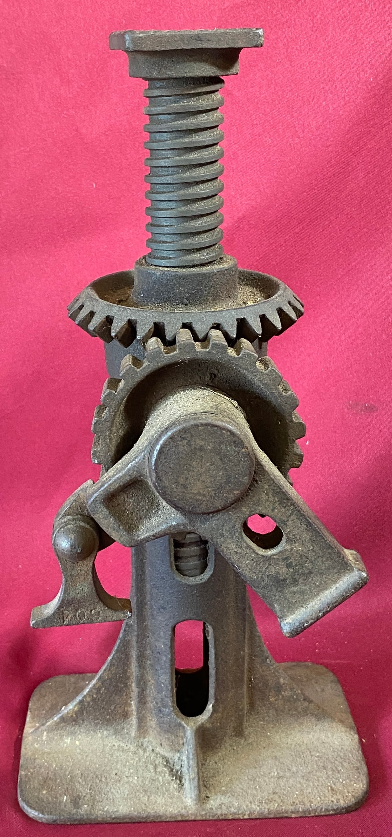Antique No.18 Buggy Jack - 4