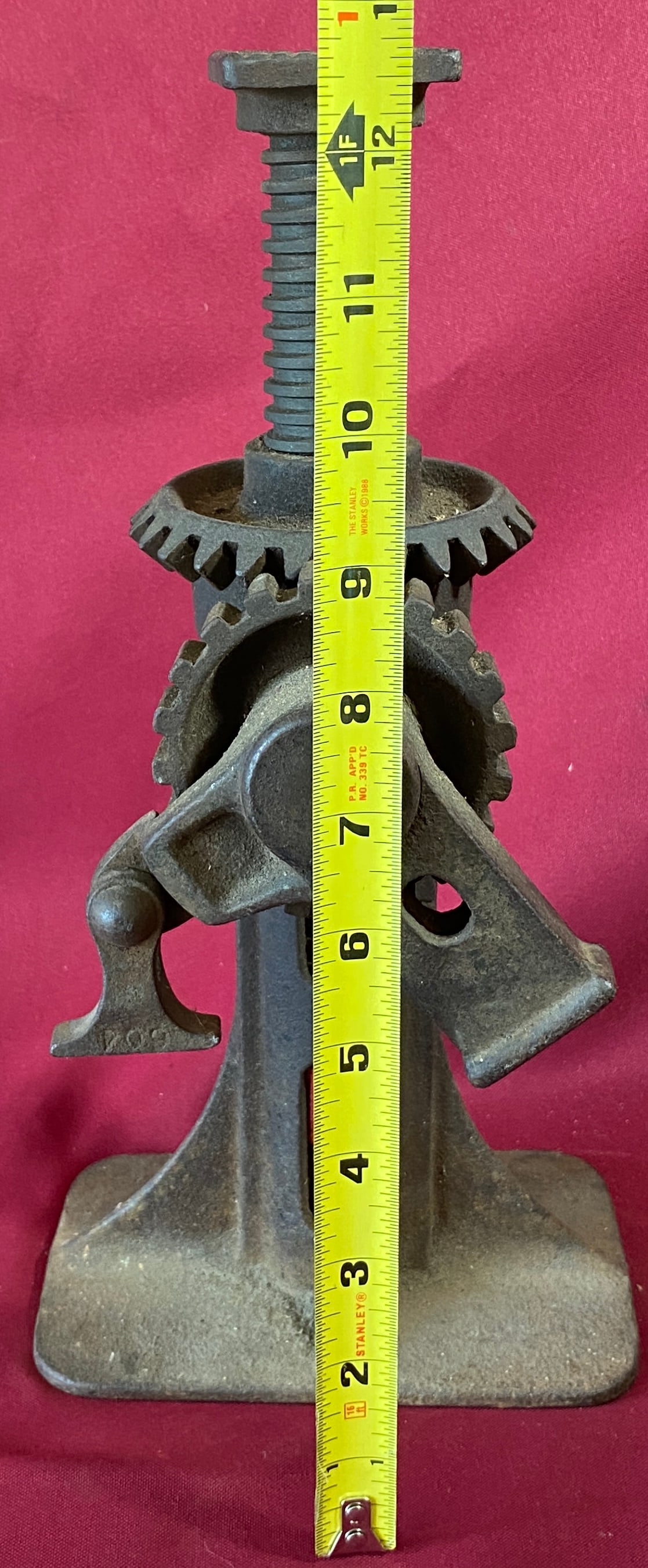 Antique No.18 Buggy Jack - 5