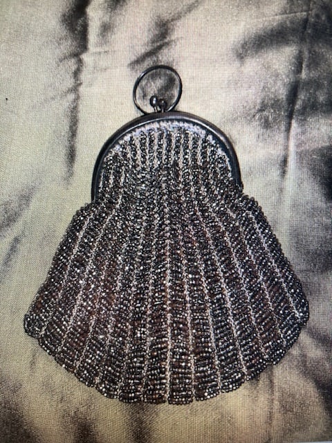 Late 1800's -Early 1900s Steel Cut Beaded Purse Silver Plate Frame (1 of 5)
