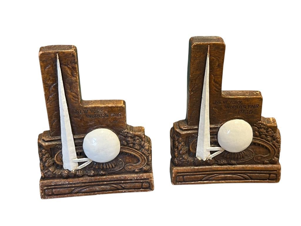 1939 NEW YORK WORLD'S FAIR TRYLON AND PERISPHERE RESIN BOOKENDS (1 of 5)