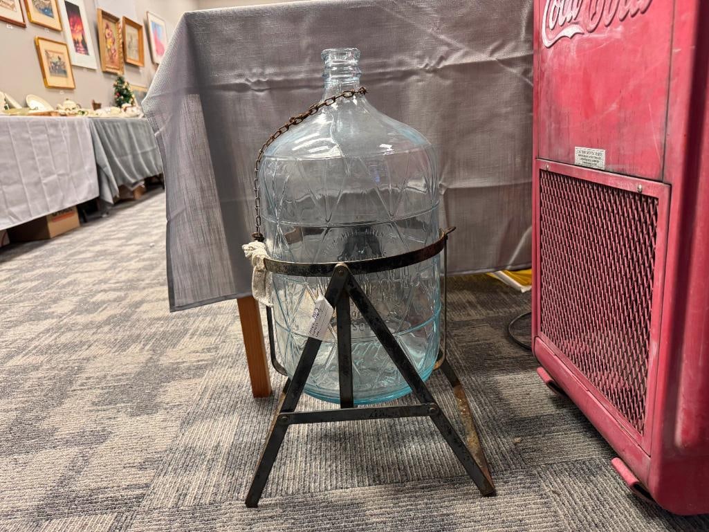 ANTIQUE BLACK MOUNTAIN SPRING WATER GLASSS JUG FROM SAN CARLOS, CALIFORNIA (1 of 7)