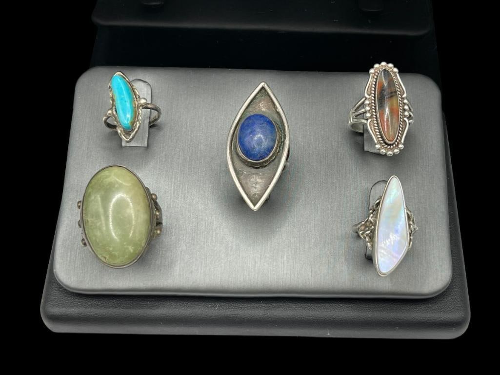 FIVE VINTAGE STERLING SILVER RINGS WITH SEMI-PRECIOUS STONES (1 of 8)